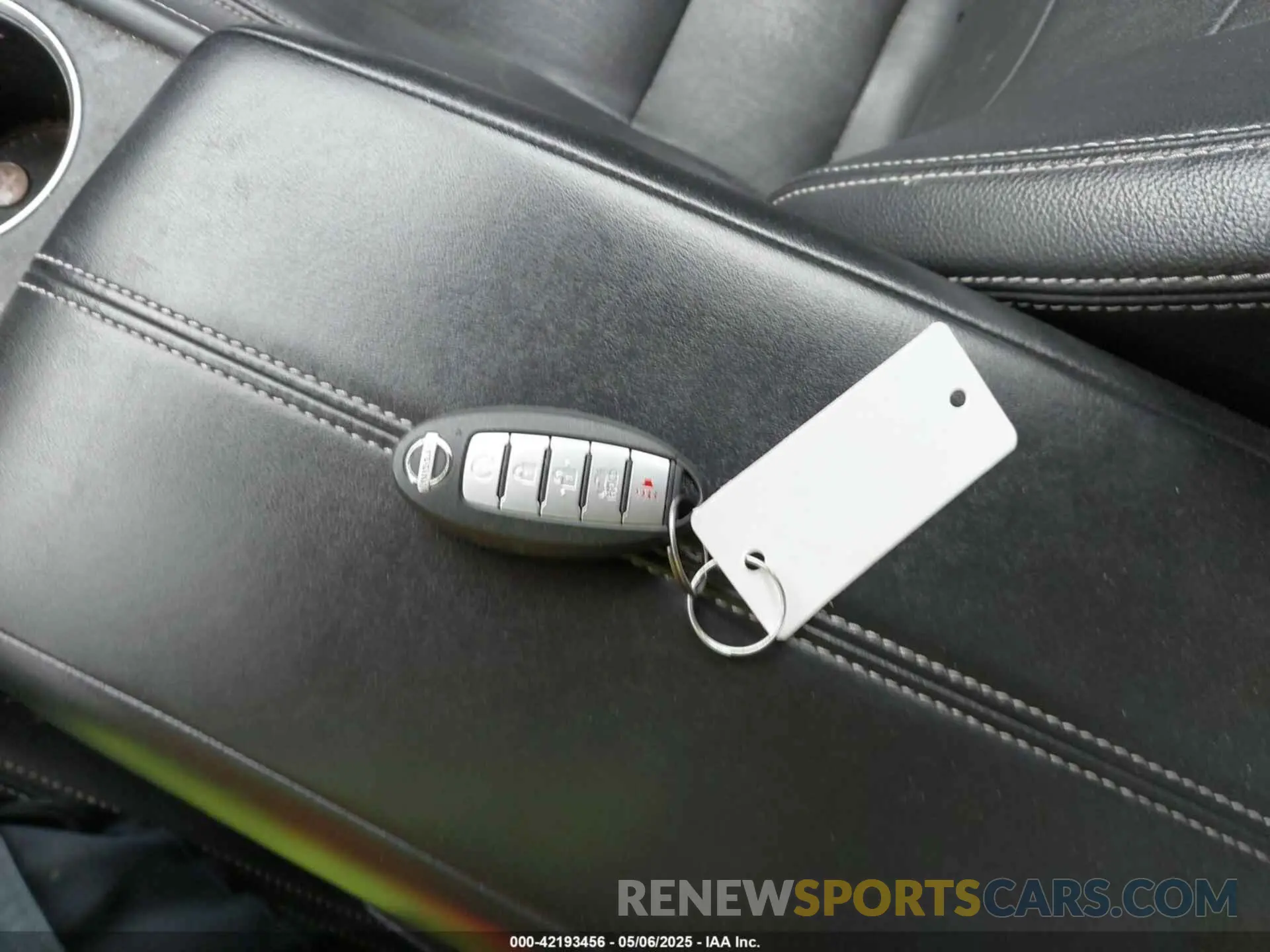 11 fotografías del automóvil dañado 1N4BL4EV1KC173268 NISSAN ALTIMA 2019