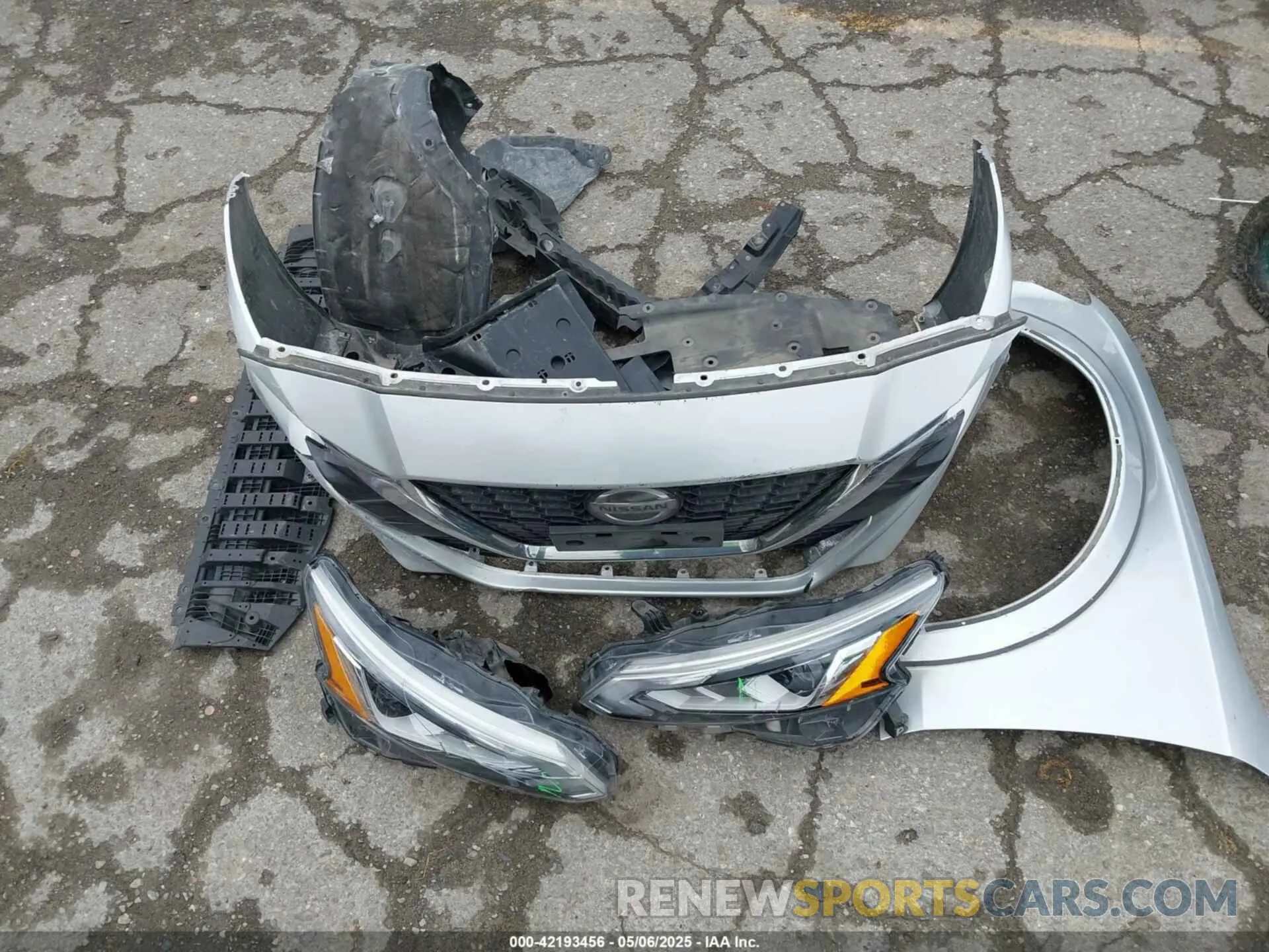 12 fotografías del automóvil dañado 1N4BL4EV1KC173268 NISSAN ALTIMA 2019