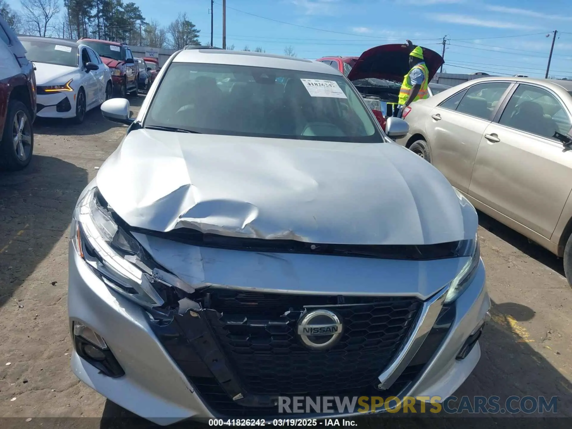 12 fotografías del automóvil dañado 1N4BL4EV1KC248311 NISSAN ALTIMA 2019
