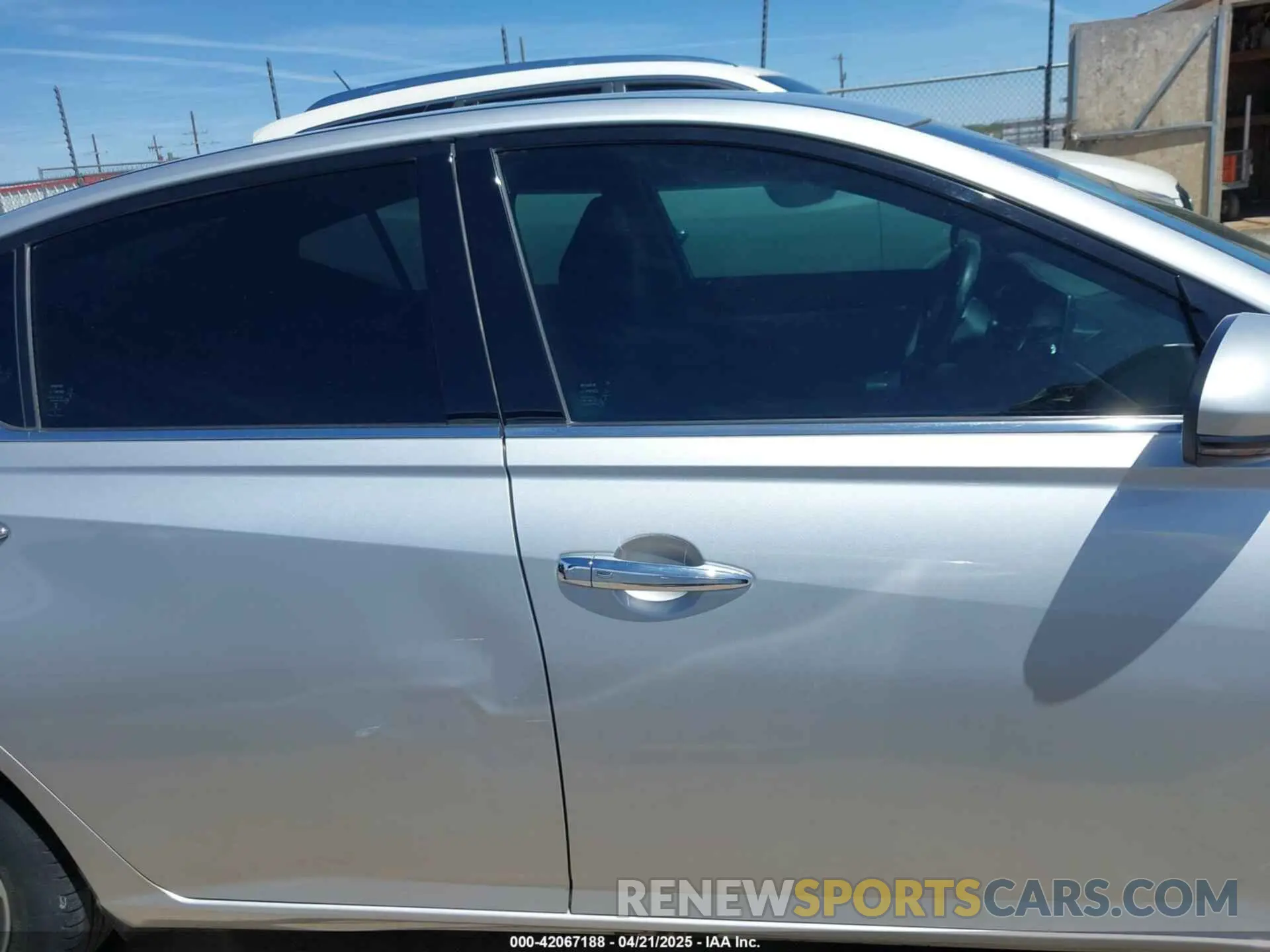13 fotografías del automóvil dañado 1N4BL4EV2KC227192 NISSAN ALTIMA 2019