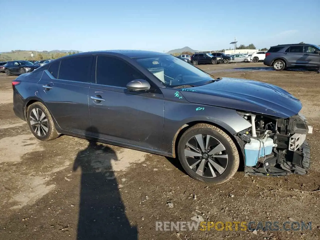 4 fotografías del automóvil dañado 1N4BL4EV2KC259477 NISSAN ALTIMA 2019