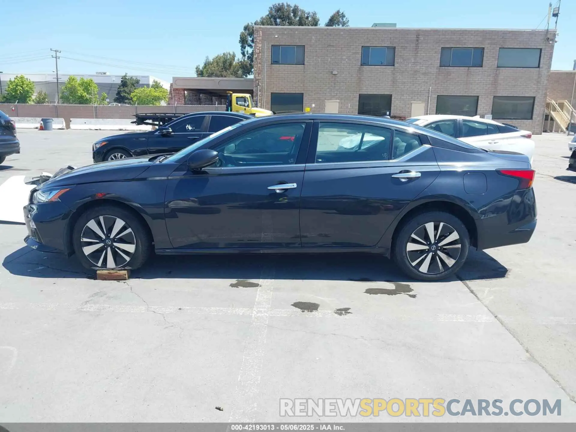 13 fotografías del automóvil dañado 1N4BL4EV3KC129191 NISSAN ALTIMA 2019