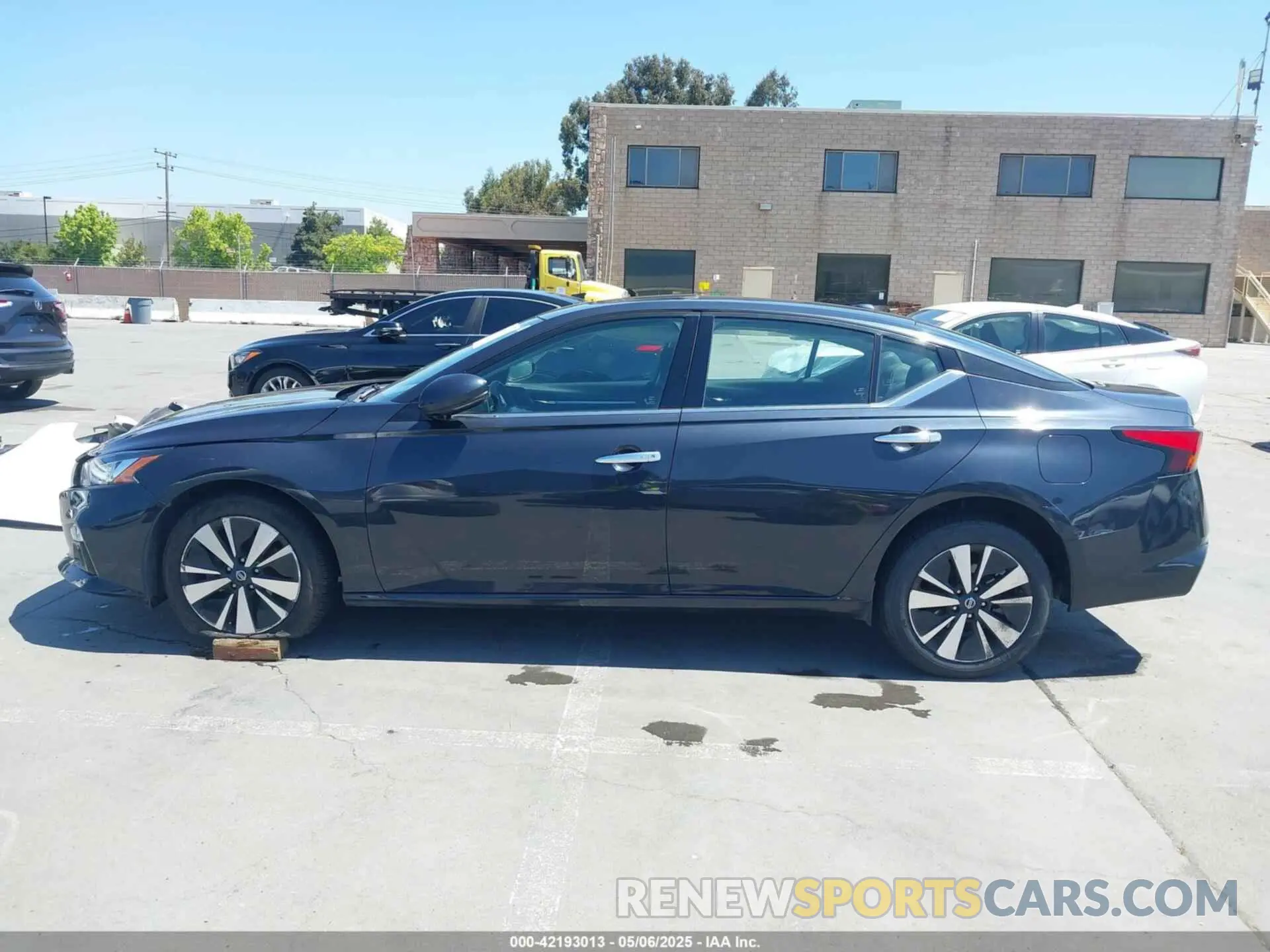 14 fotografías del automóvil dañado 1N4BL4EV3KC129191 NISSAN ALTIMA 2019
