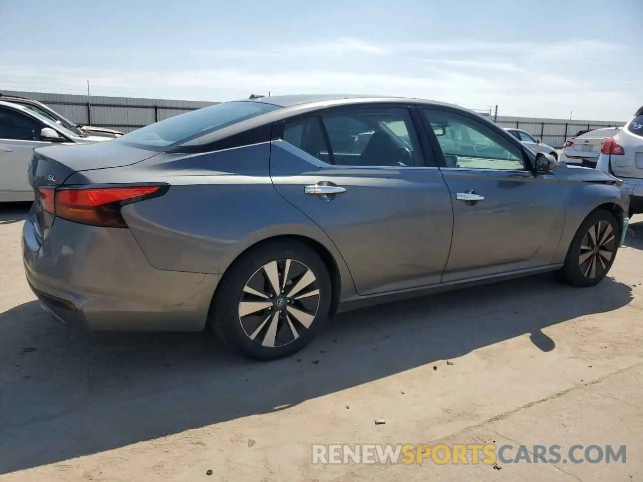 3 fotografías del automóvil dañado 1N4BL4EV3KC189083 NISSAN ALTIMA 2019