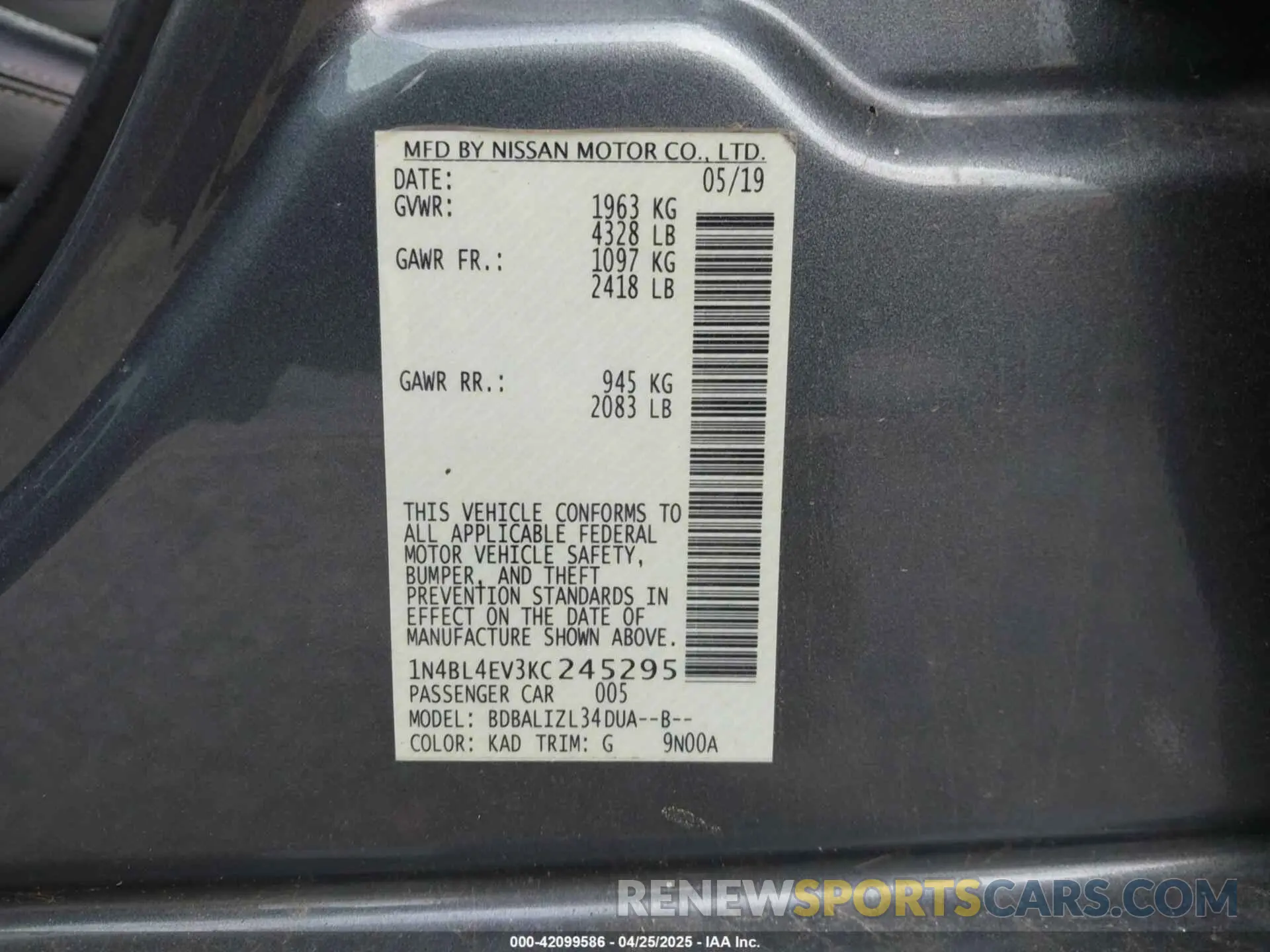 9 fotografías del automóvil dañado 1N4BL4EV3KC245295 NISSAN ALTIMA 2019