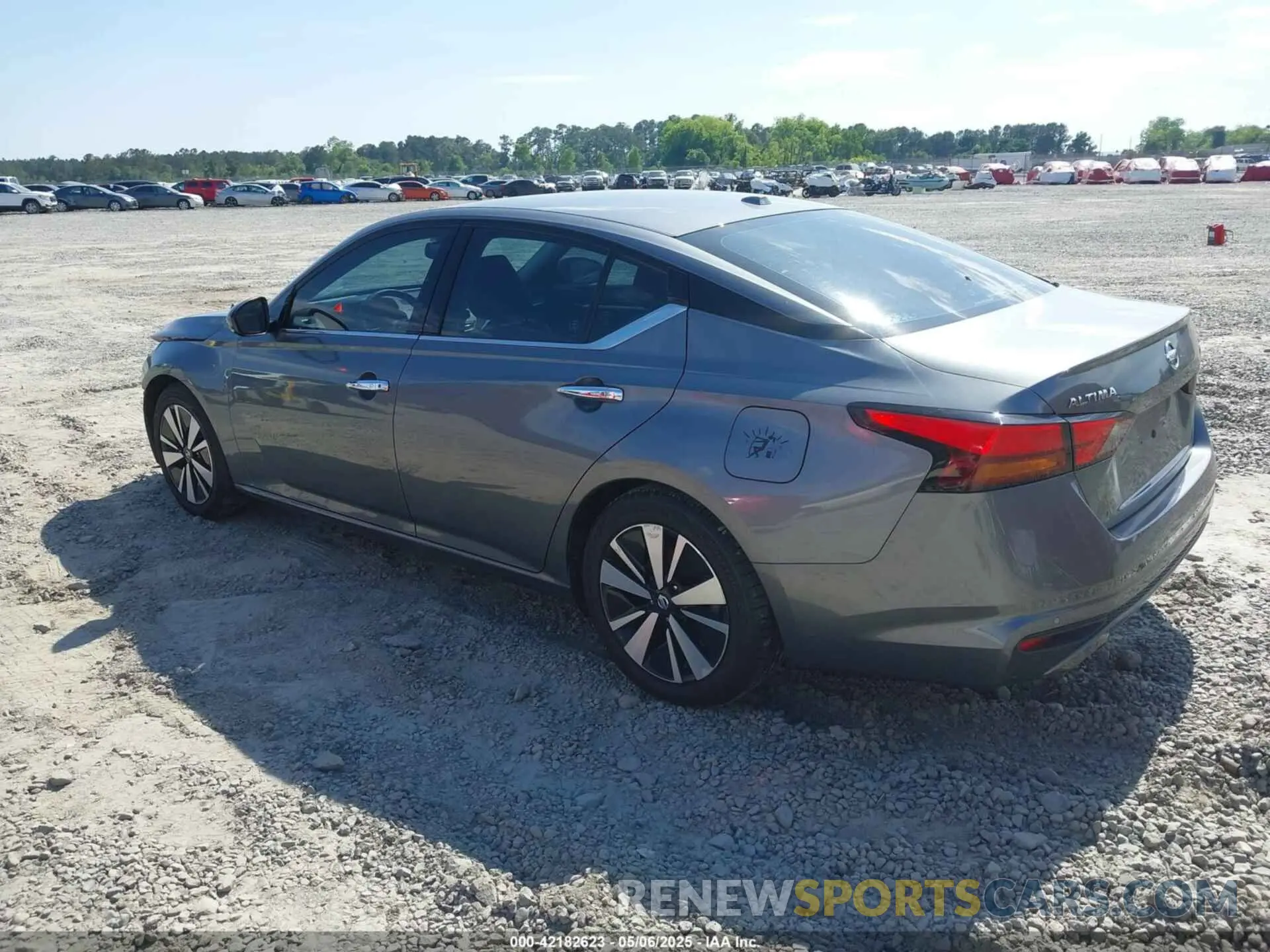 3 fotografías del automóvil dañado 1N4BL4EV4KC189223 NISSAN ALTIMA 2019