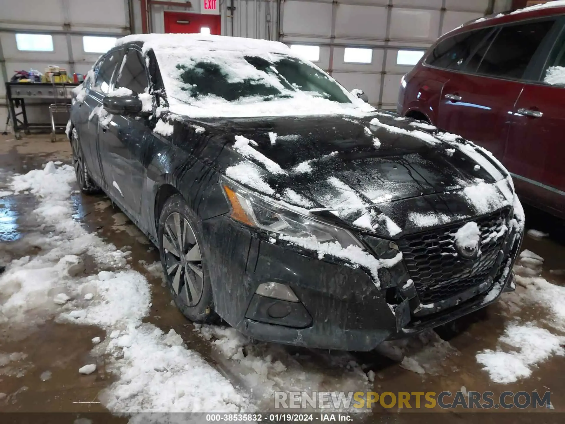 1 fotografías del automóvil dañado 1N4BL4EV4KC193000 NISSAN ALTIMA 2019