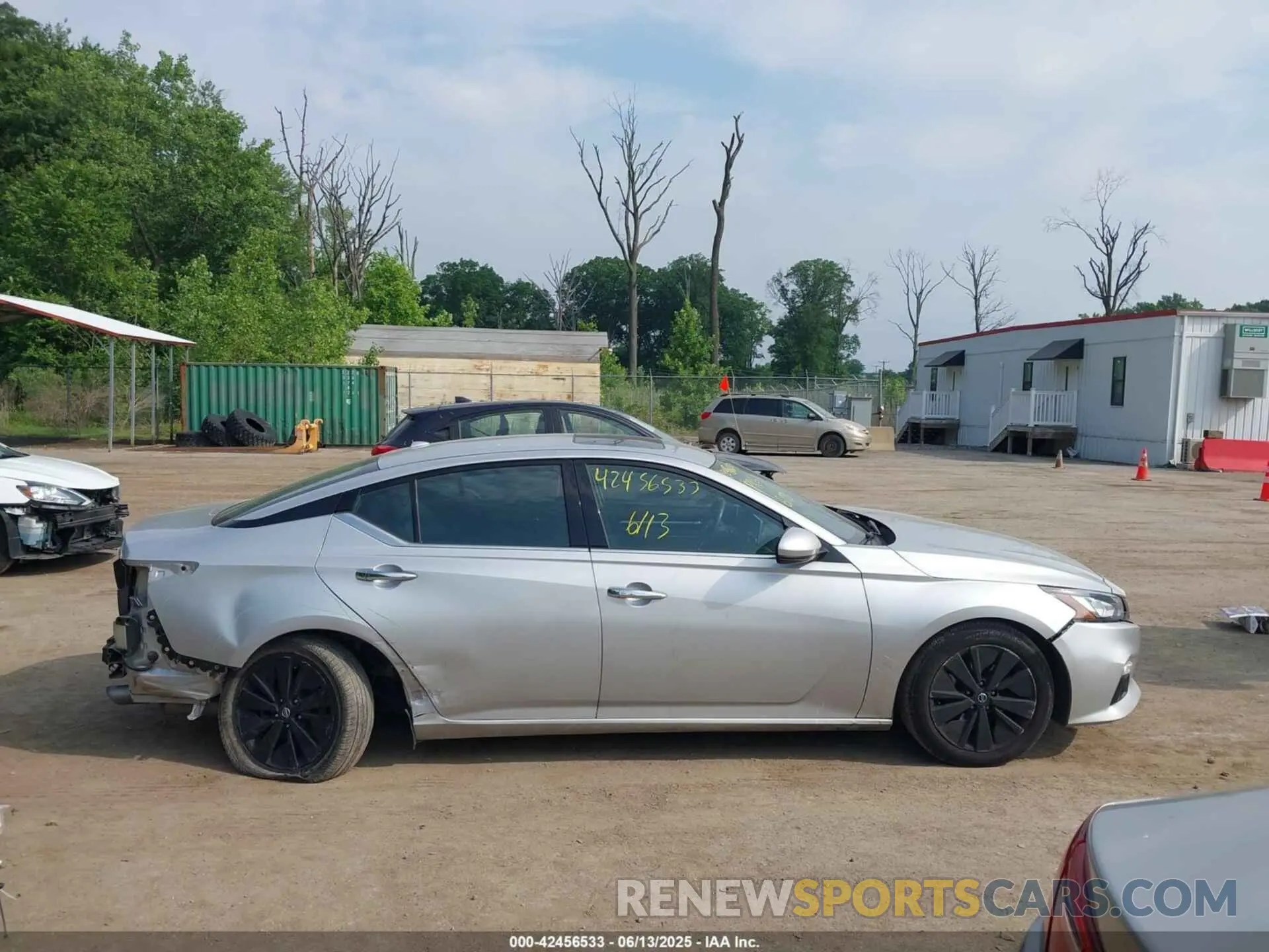 13 fotografías del automóvil dañado 1N4BL4EV4KC193191 NISSAN ALTIMA 2019