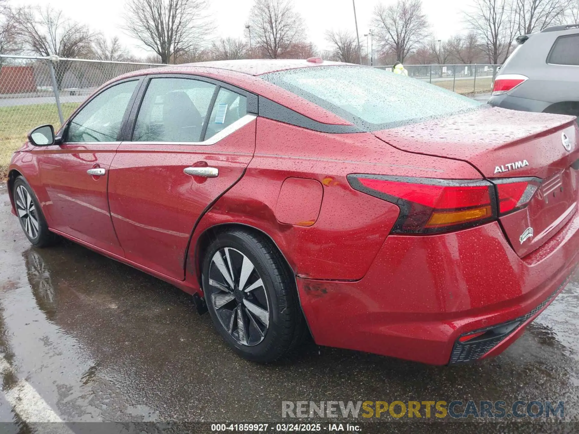 17 fotografías del automóvil dañado 1N4BL4EV4KC202410 NISSAN ALTIMA 2019