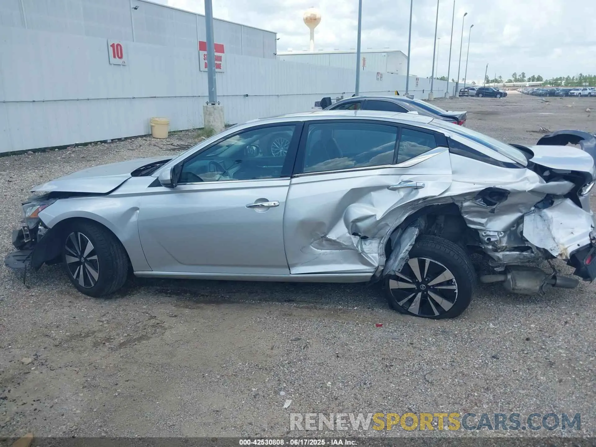 15 fotografías del automóvil dañado 1N4BL4EV4KC256855 NISSAN ALTIMA 2019