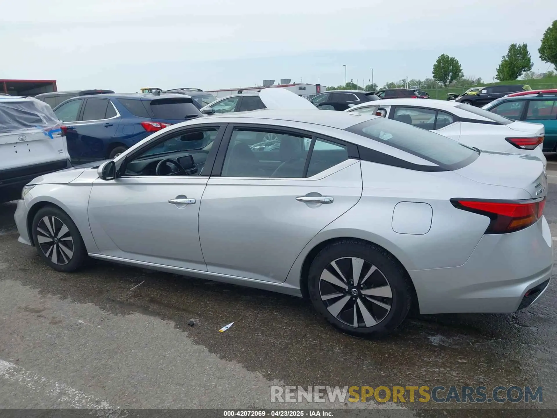 14 fotografías del automóvil dañado 1N4BL4EV6KC181141 NISSAN ALTIMA 2019