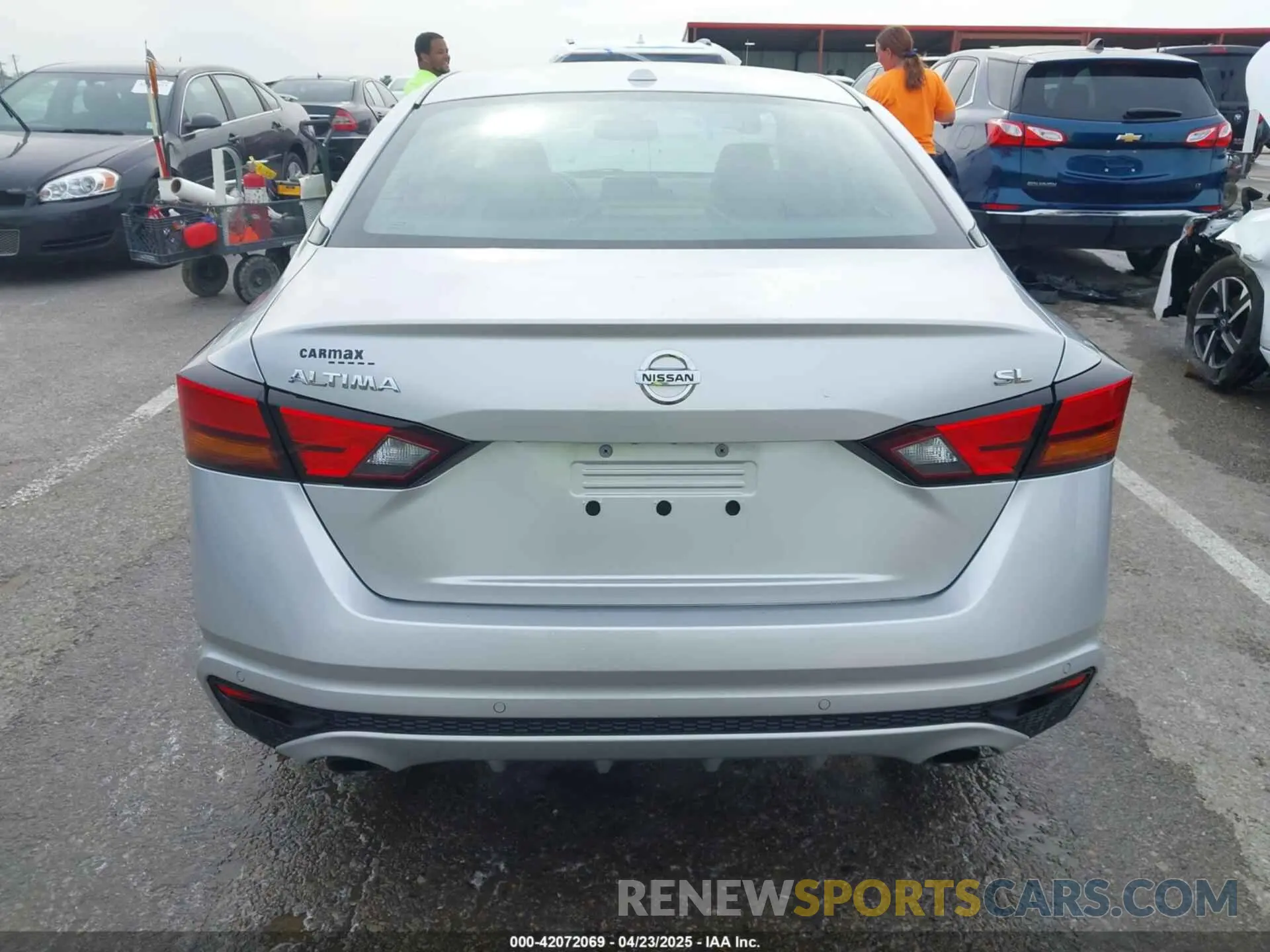 16 fotografías del automóvil dañado 1N4BL4EV6KC181141 NISSAN ALTIMA 2019