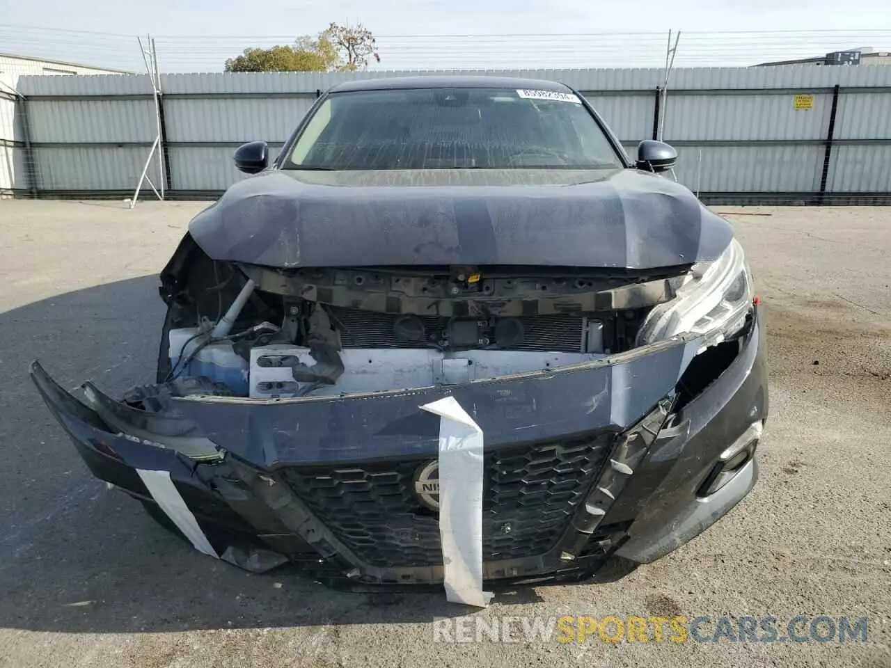5 fotografías del automóvil dañado 1N4BL4EV7KC130571 NISSAN ALTIMA 2019