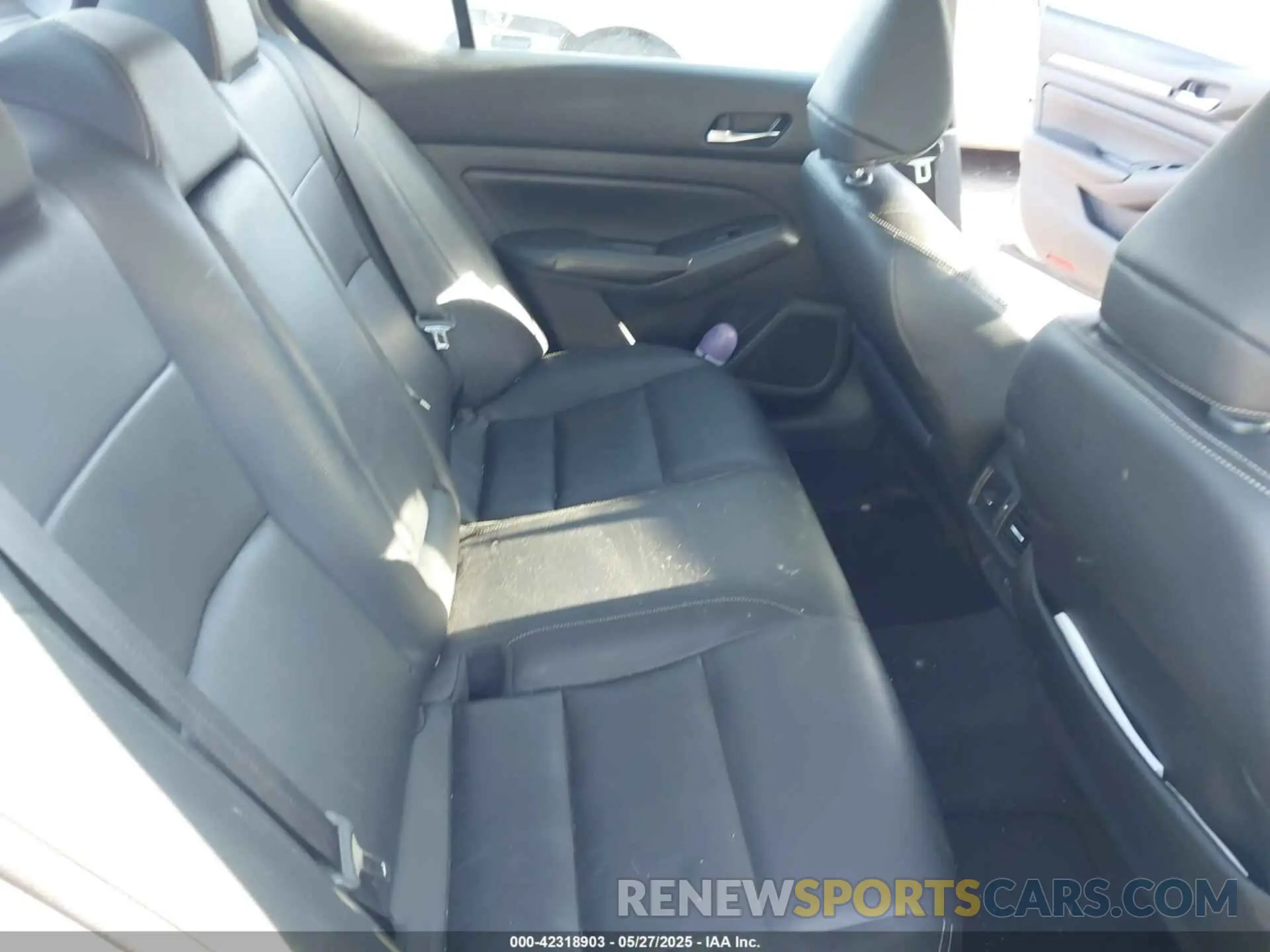 8 fotografías del automóvil dañado 1N4BL4EV7KC159830 NISSAN ALTIMA 2019