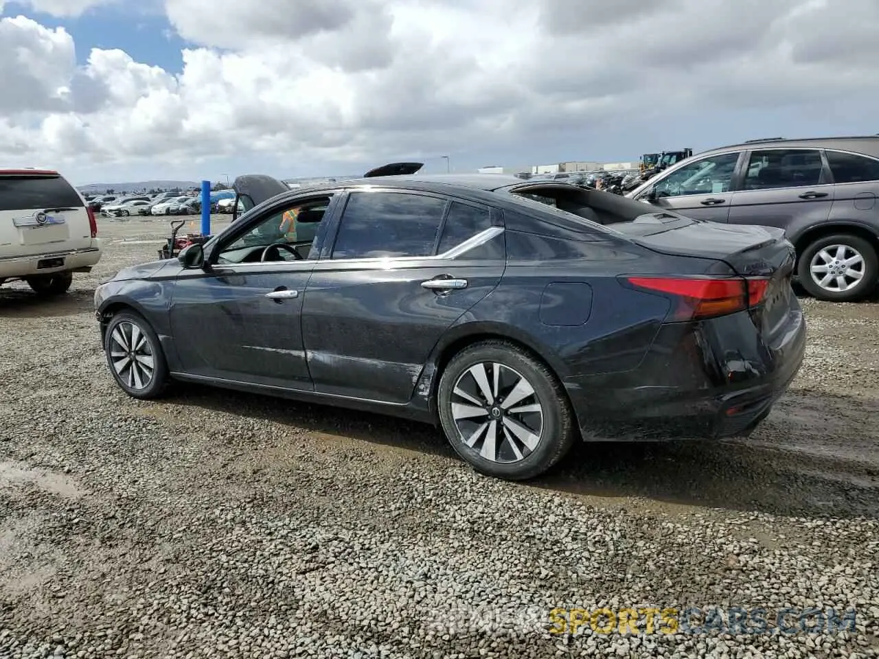 2 fotografías del automóvil dañado 1N4BL4EV7KC195307 NISSAN ALTIMA 2019