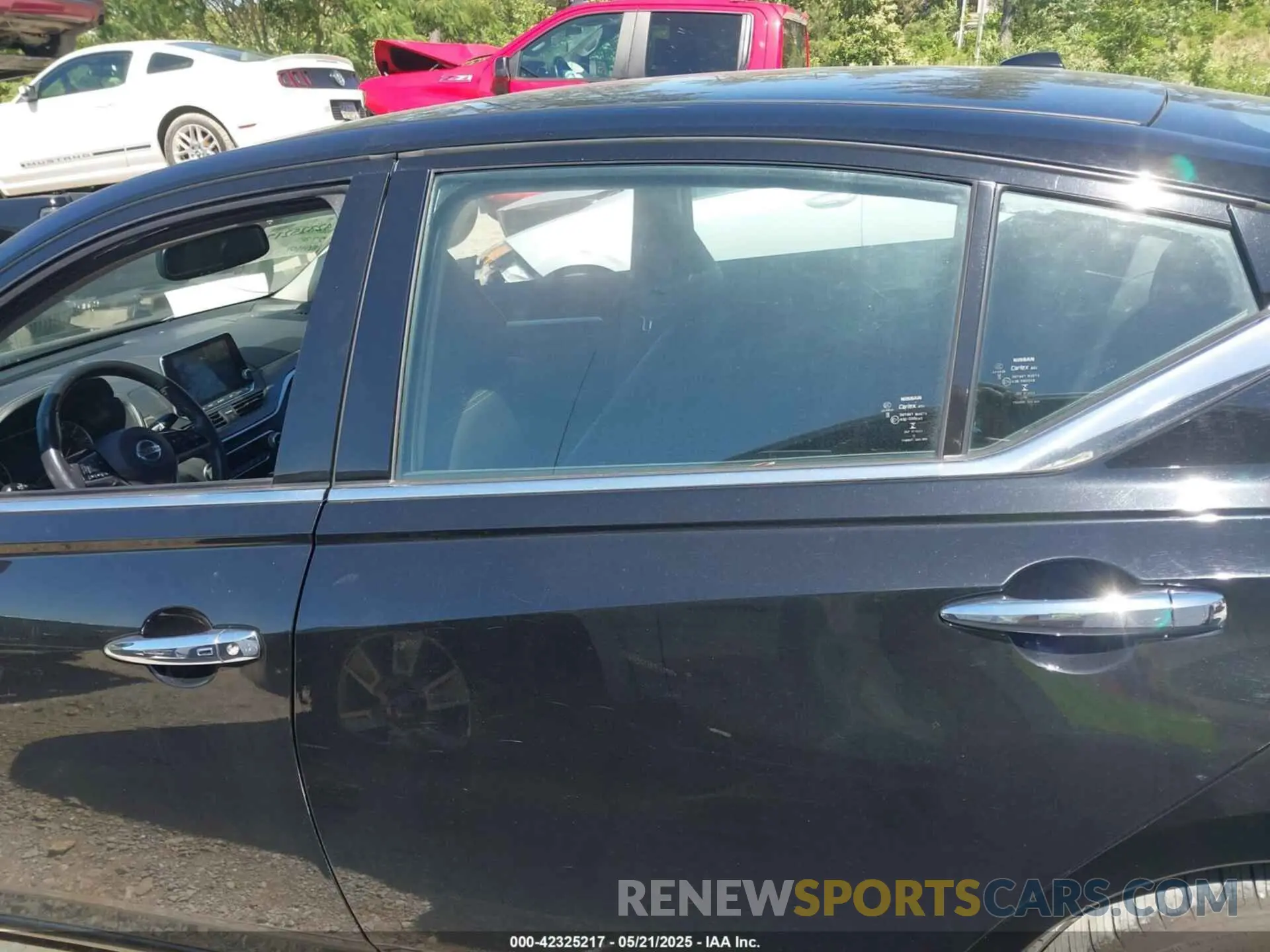 14 fotografías del automóvil dañado 1N4BL4EV7KC229536 NISSAN ALTIMA 2019