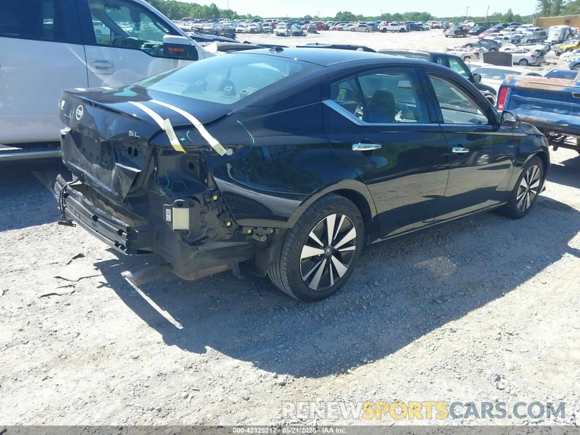 4 fotografías del automóvil dañado 1N4BL4EV7KC229536 NISSAN ALTIMA 2019