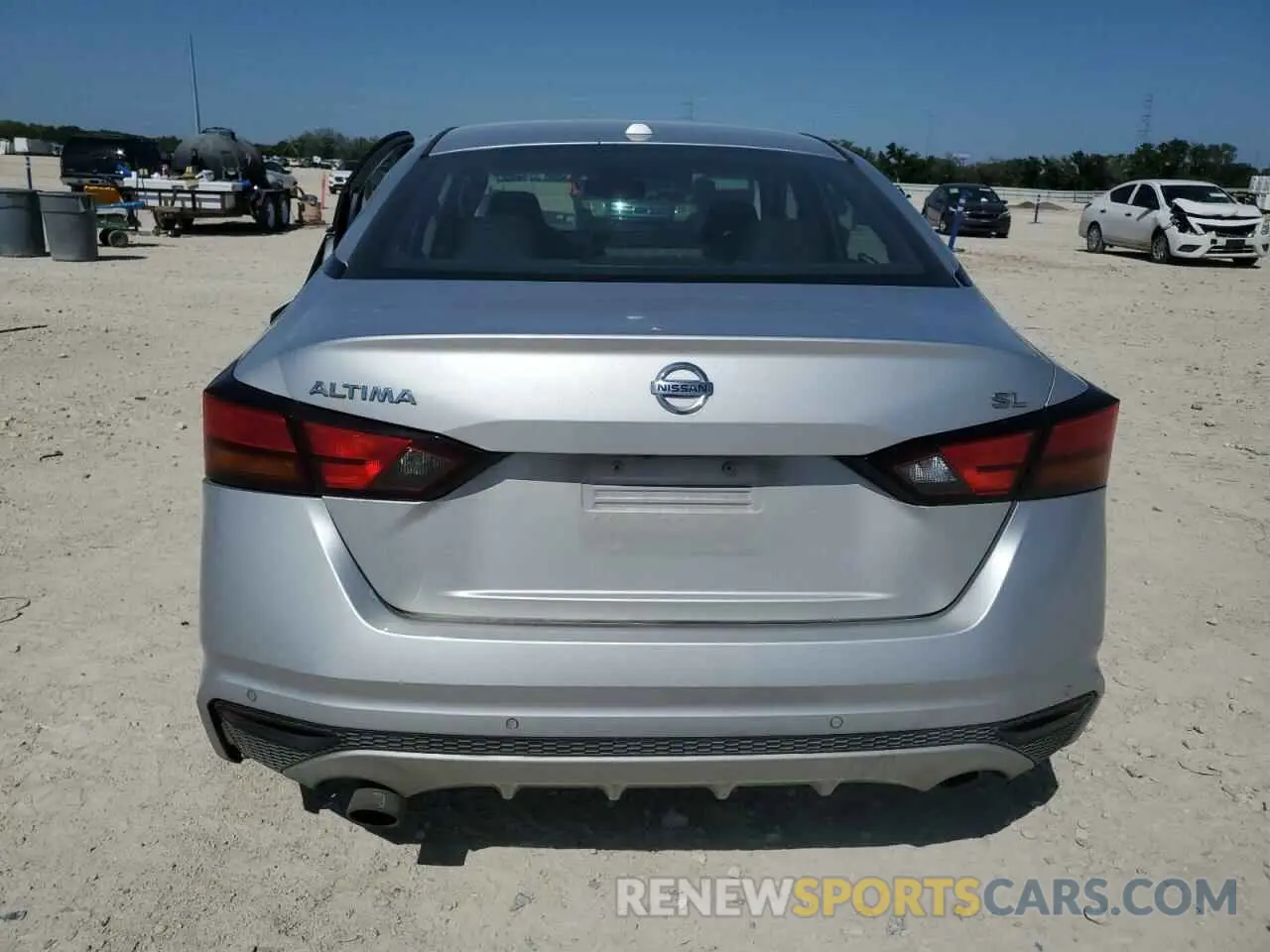 6 fotografías del automóvil dañado 1N4BL4EV7KC256574 NISSAN ALTIMA 2019