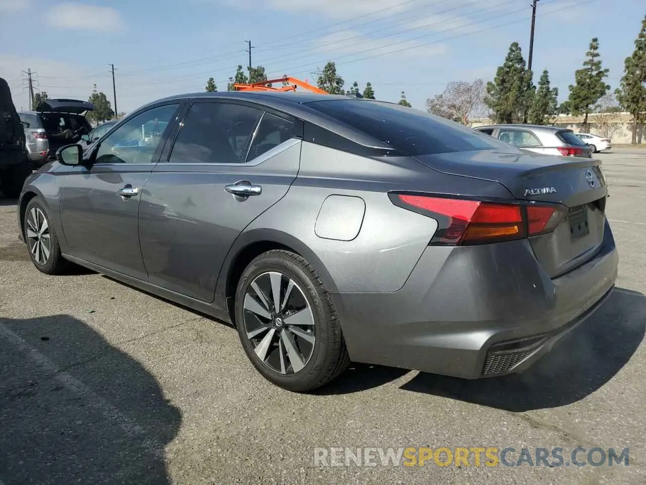 2 fotografías del automóvil dañado 1N4BL4EV8KC159111 NISSAN ALTIMA 2019