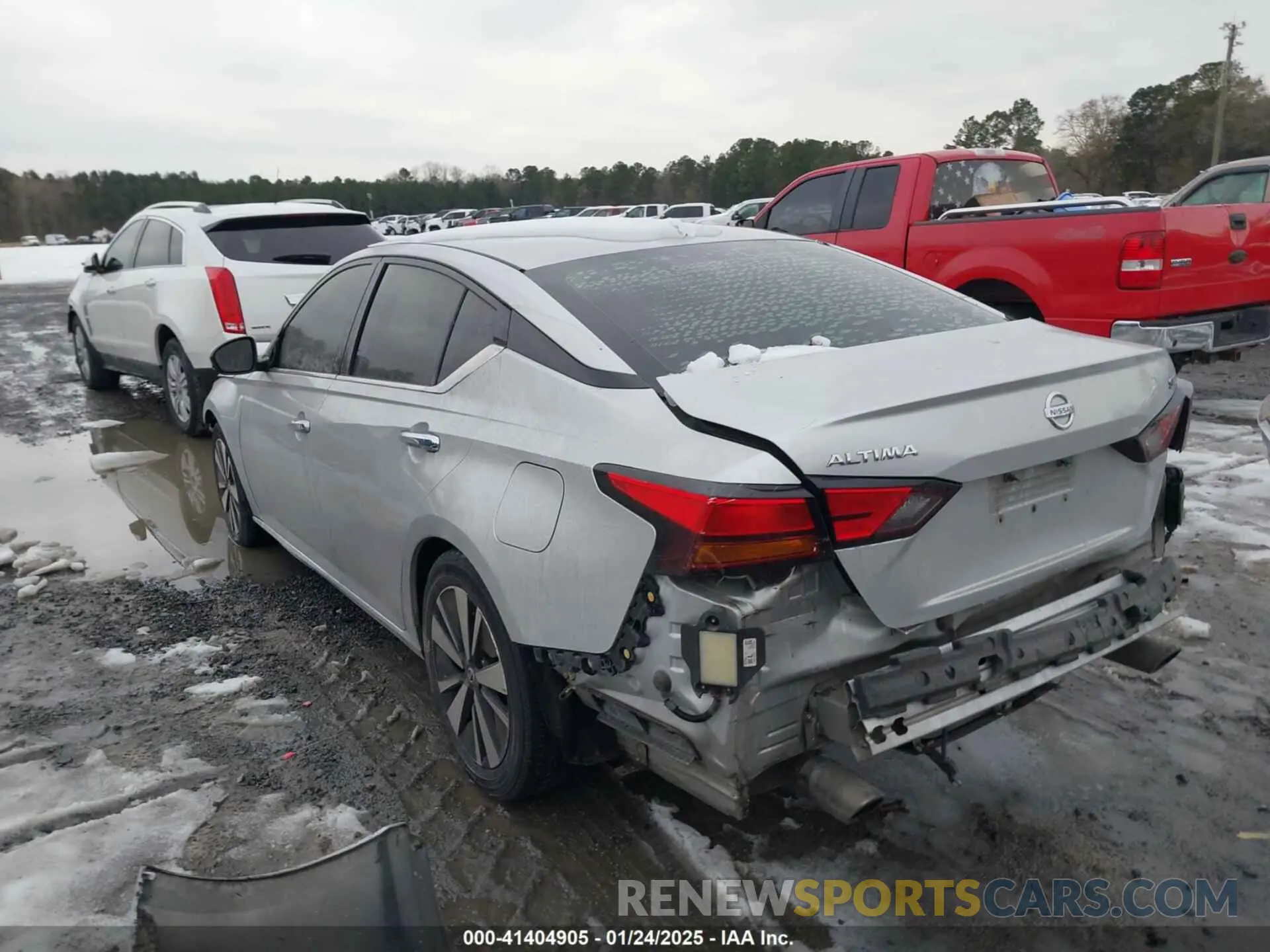3 fotografías del automóvil dañado 1N4BL4EV8KC185806 NISSAN ALTIMA 2019