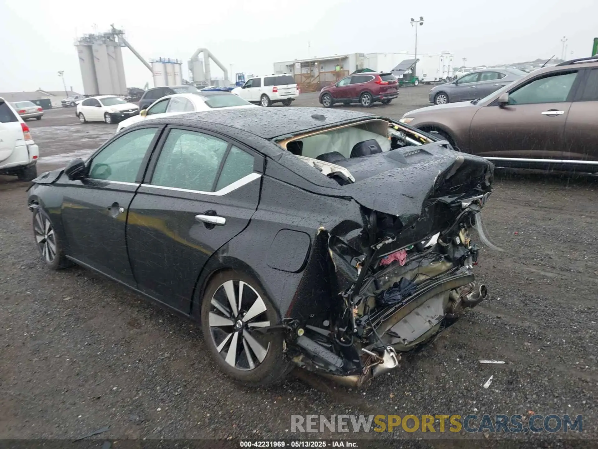 3 fotografías del automóvil dañado 1N4BL4EV8KC220957 NISSAN ALTIMA 2019