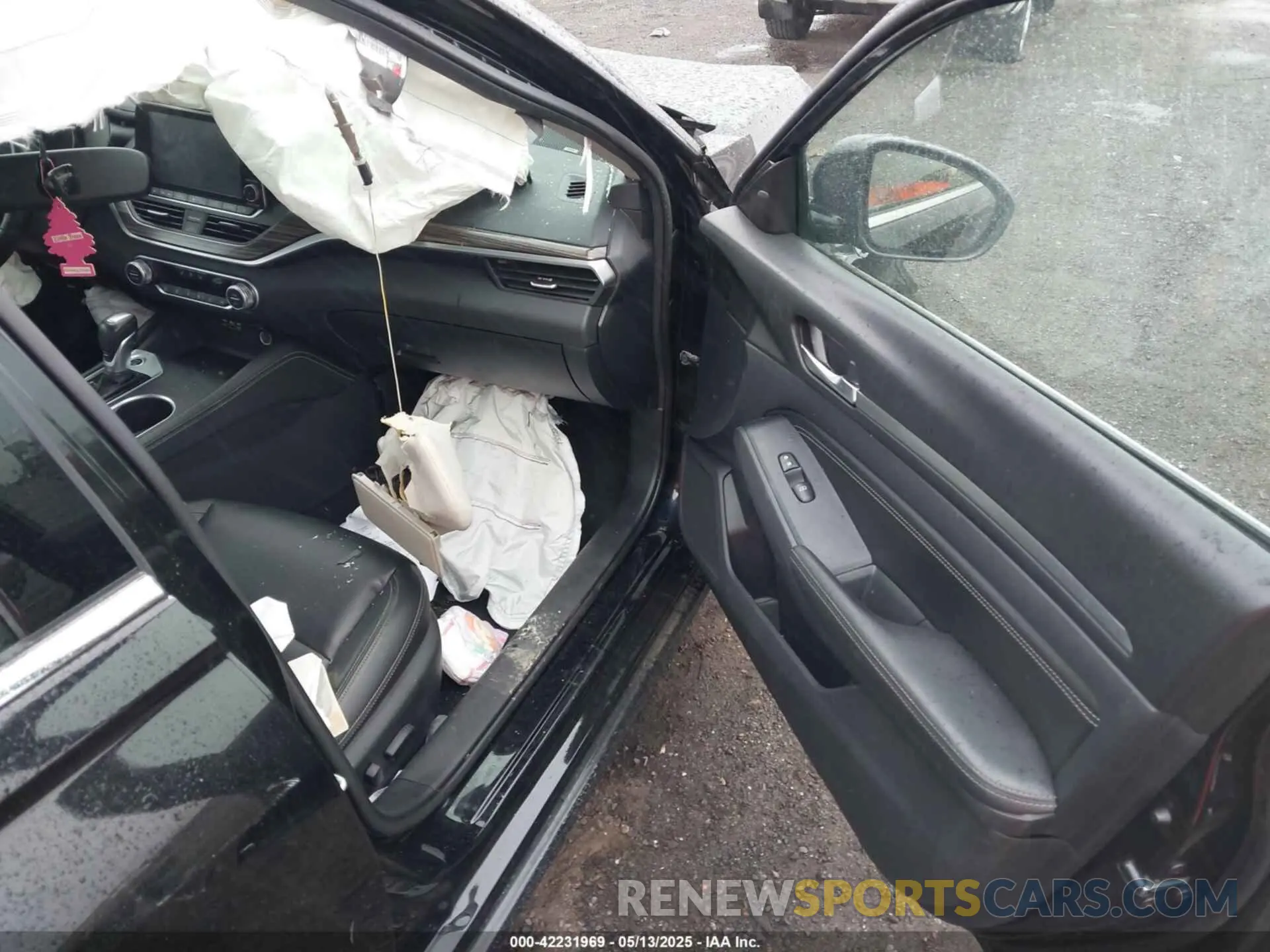 5 fotografías del automóvil dañado 1N4BL4EV8KC220957 NISSAN ALTIMA 2019