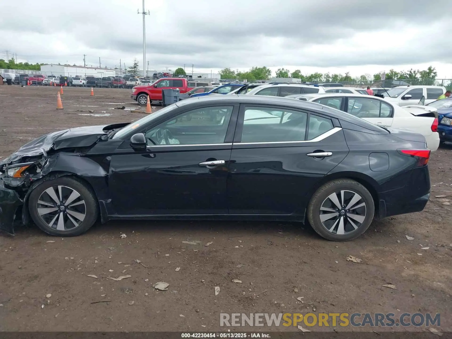 14 fotografías del automóvil dañado 1N4BL4EV9KC101346 NISSAN ALTIMA 2019