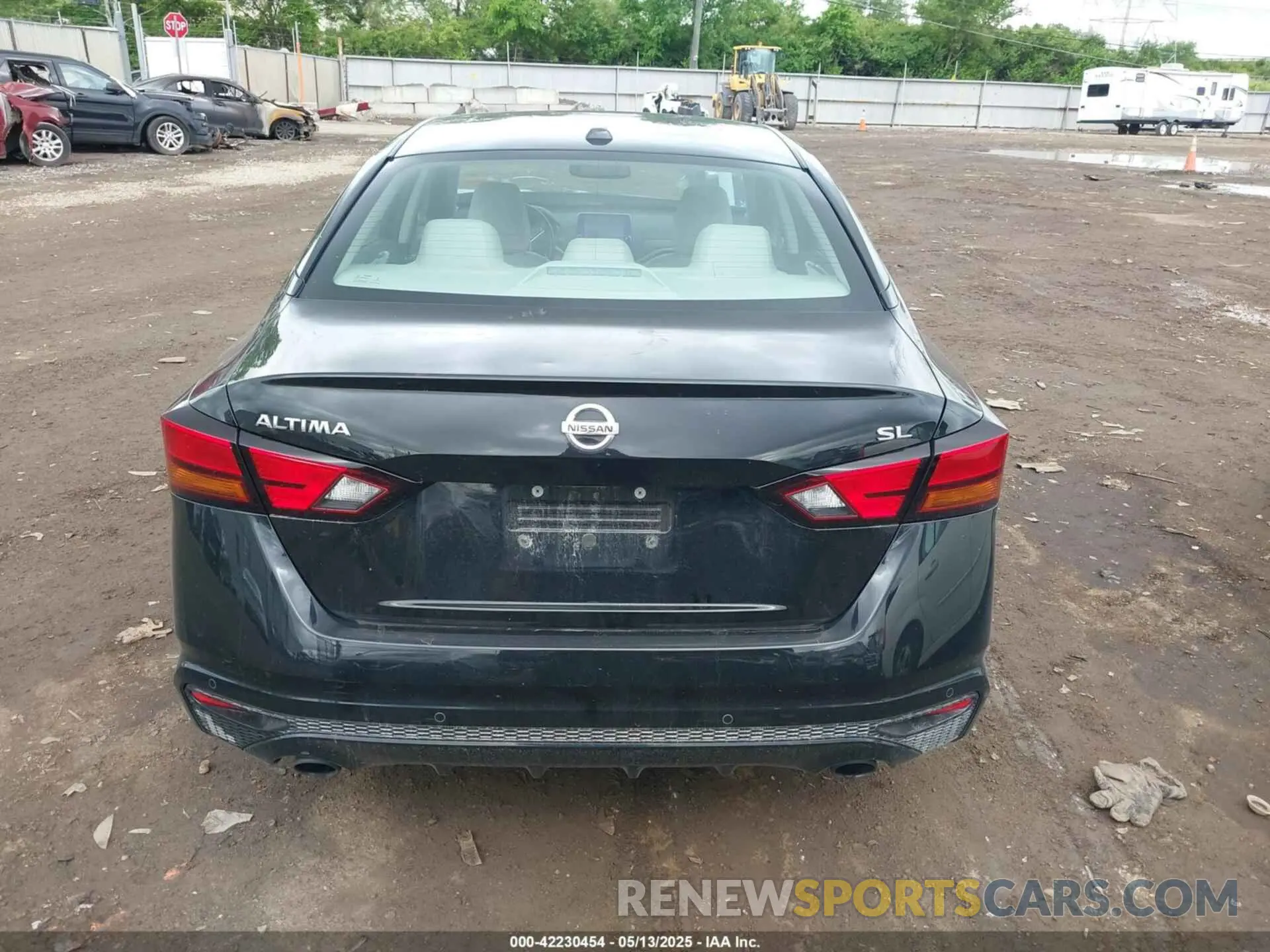 16 fotografías del automóvil dañado 1N4BL4EV9KC101346 NISSAN ALTIMA 2019