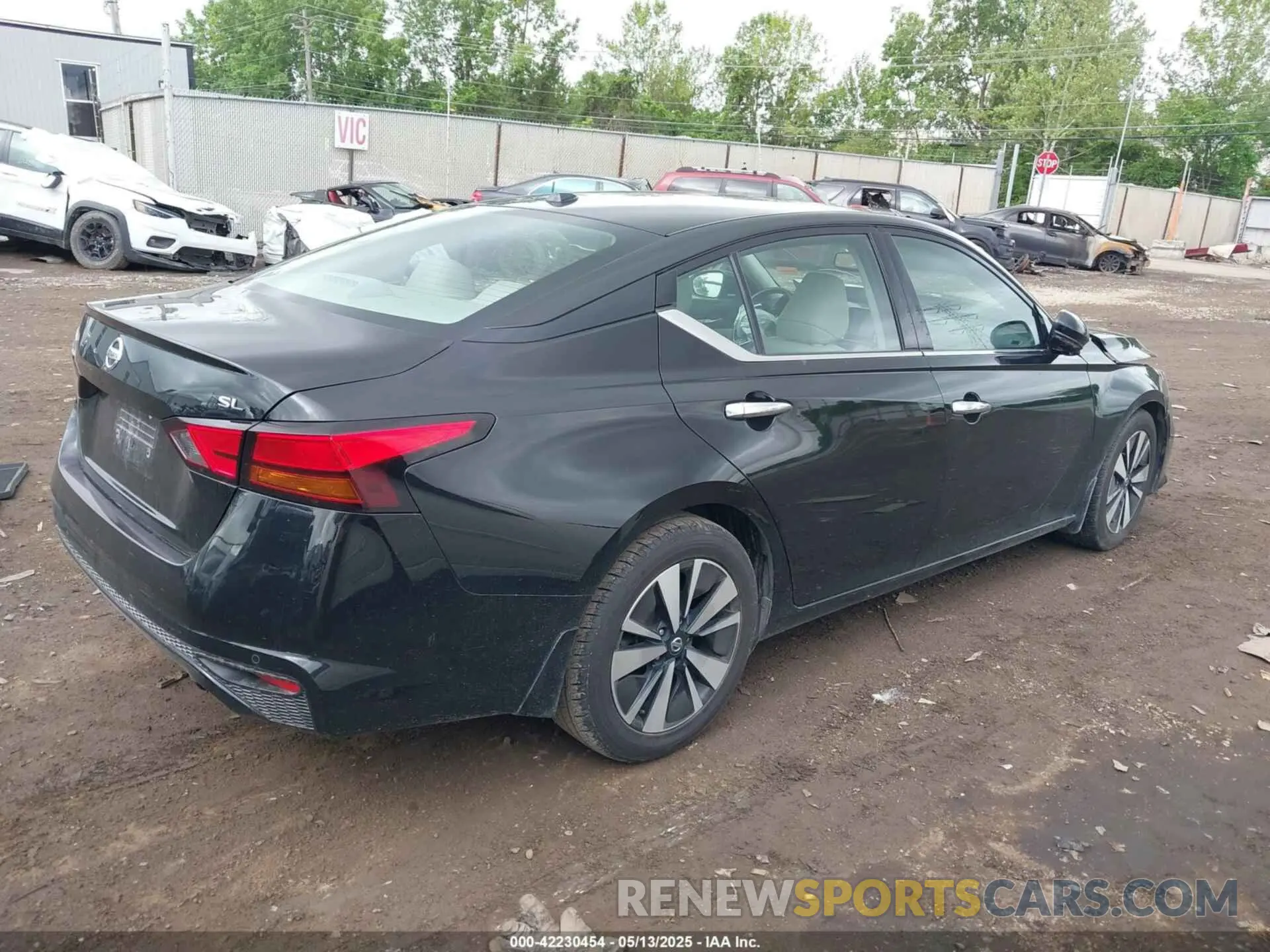 4 fotografías del automóvil dañado 1N4BL4EV9KC101346 NISSAN ALTIMA 2019