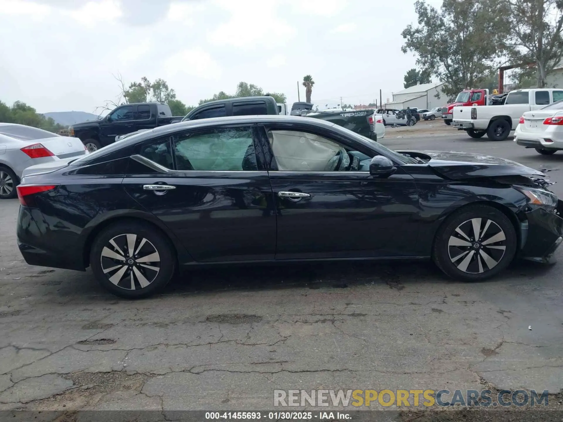 13 fotografías del automóvil dañado 1N4BL4EV9KC206999 NISSAN ALTIMA 2019