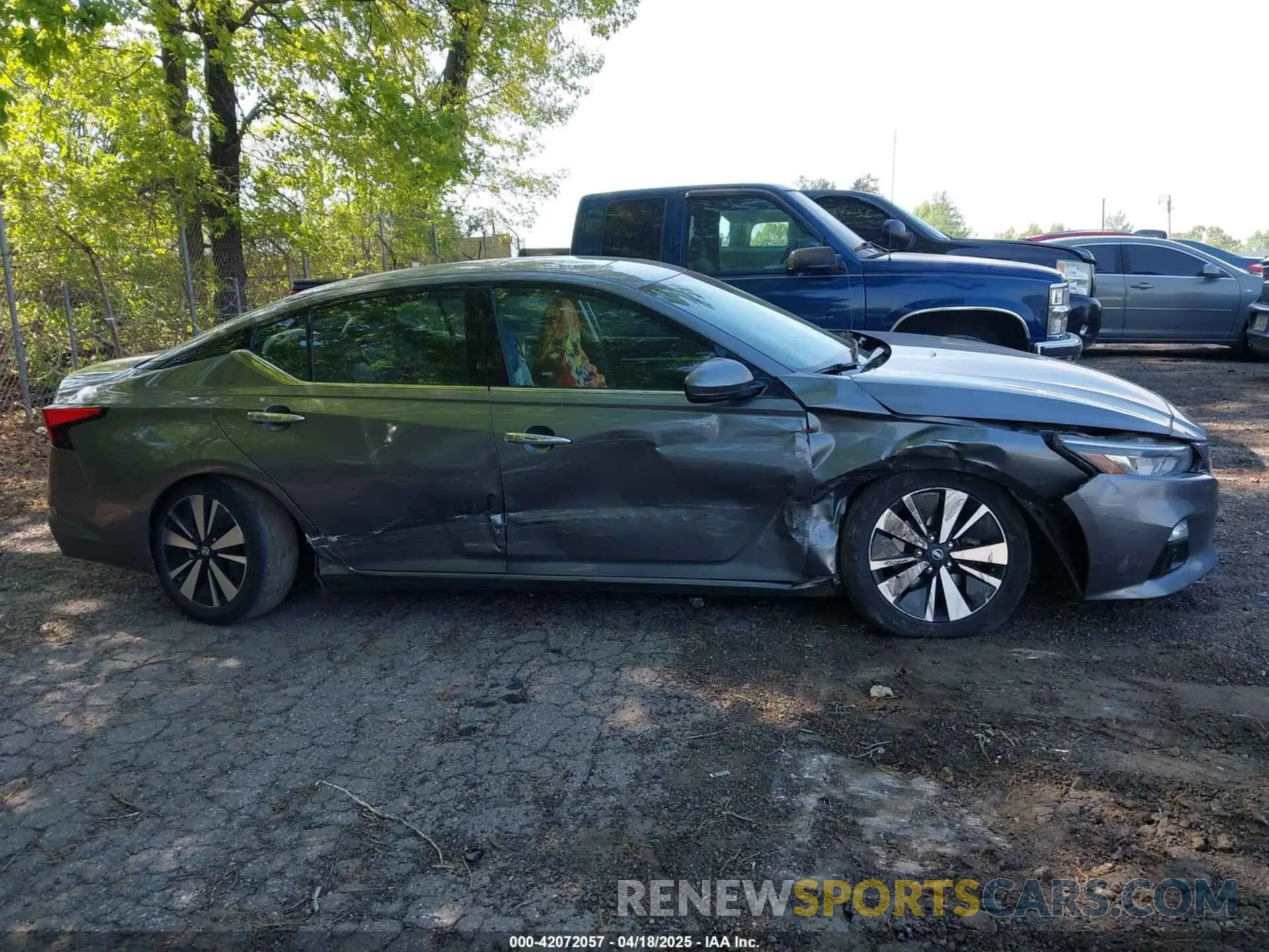 13 fotografías del automóvil dañado 1N4BL4EV9KC229456 NISSAN ALTIMA 2019
