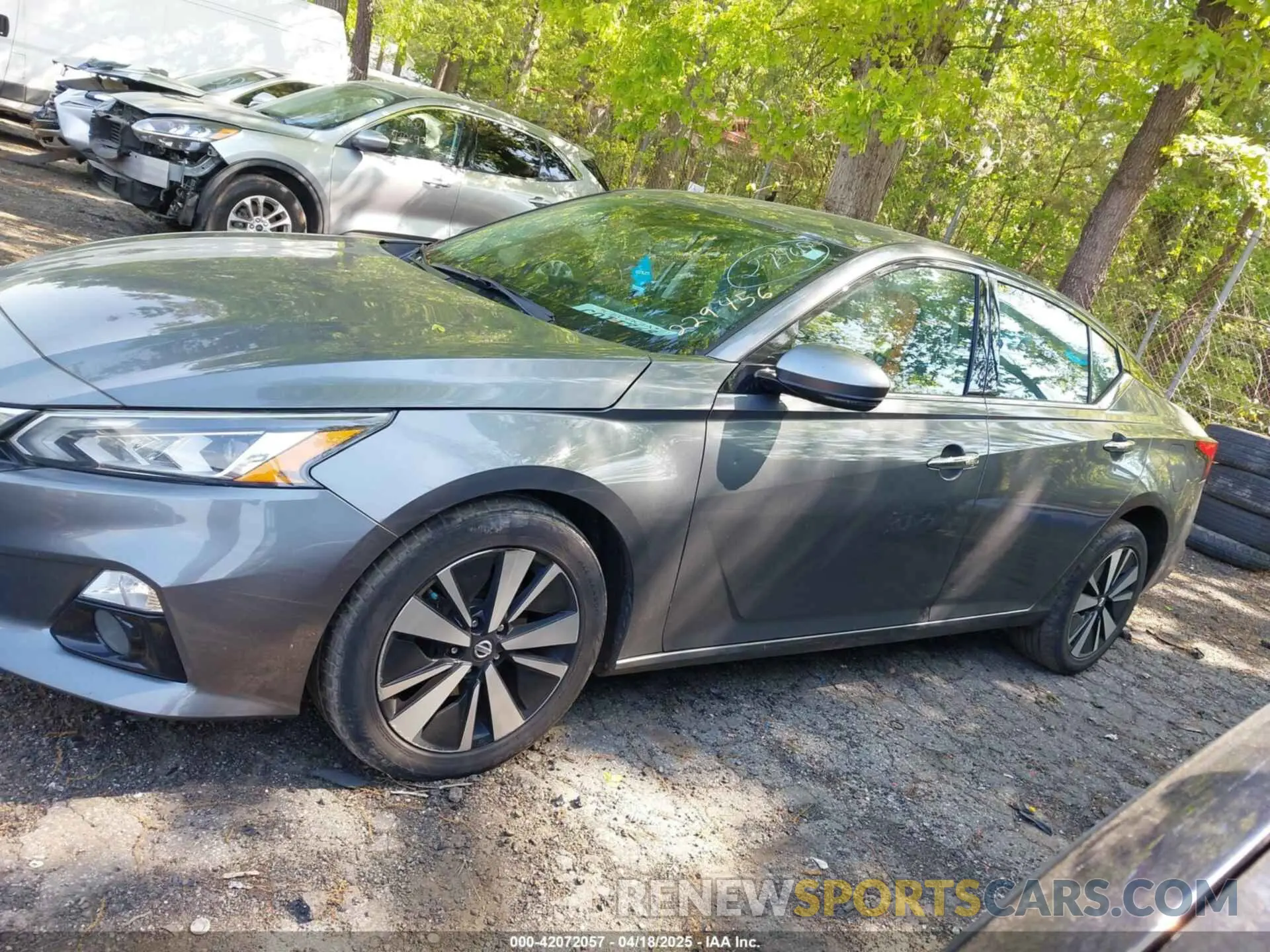 14 fotografías del automóvil dañado 1N4BL4EV9KC229456 NISSAN ALTIMA 2019