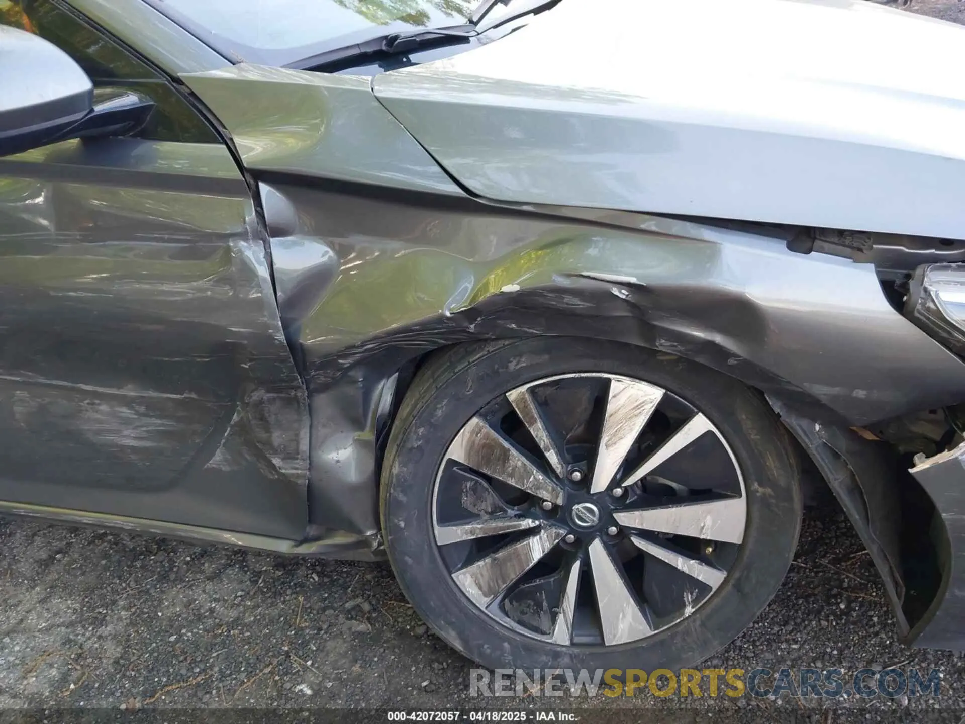 18 fotografías del automóvil dañado 1N4BL4EV9KC229456 NISSAN ALTIMA 2019