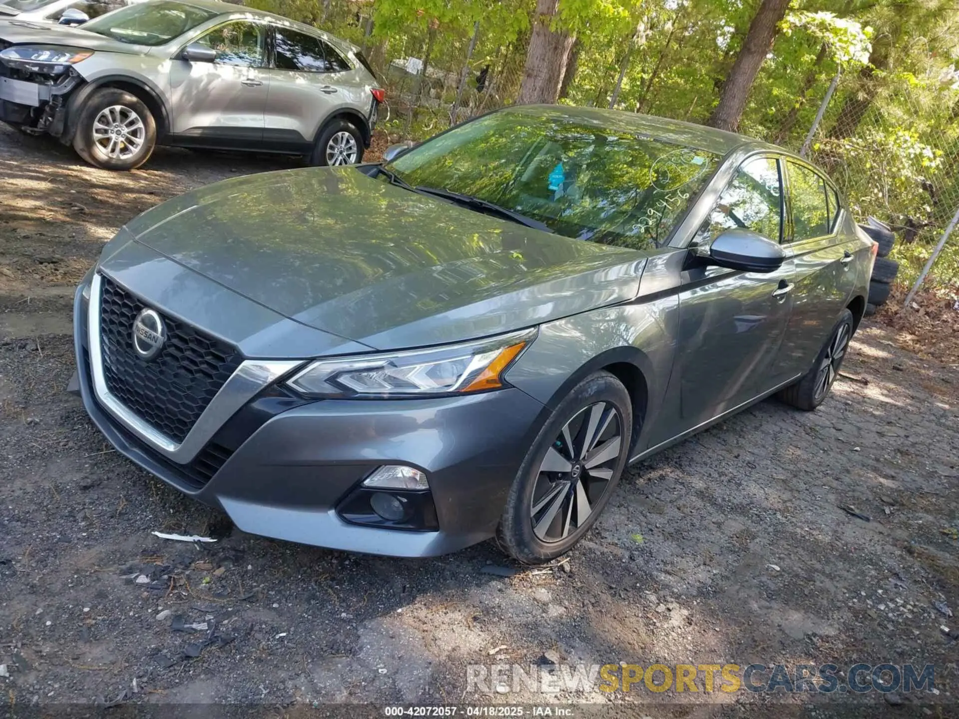2 fotografías del automóvil dañado 1N4BL4EV9KC229456 NISSAN ALTIMA 2019
