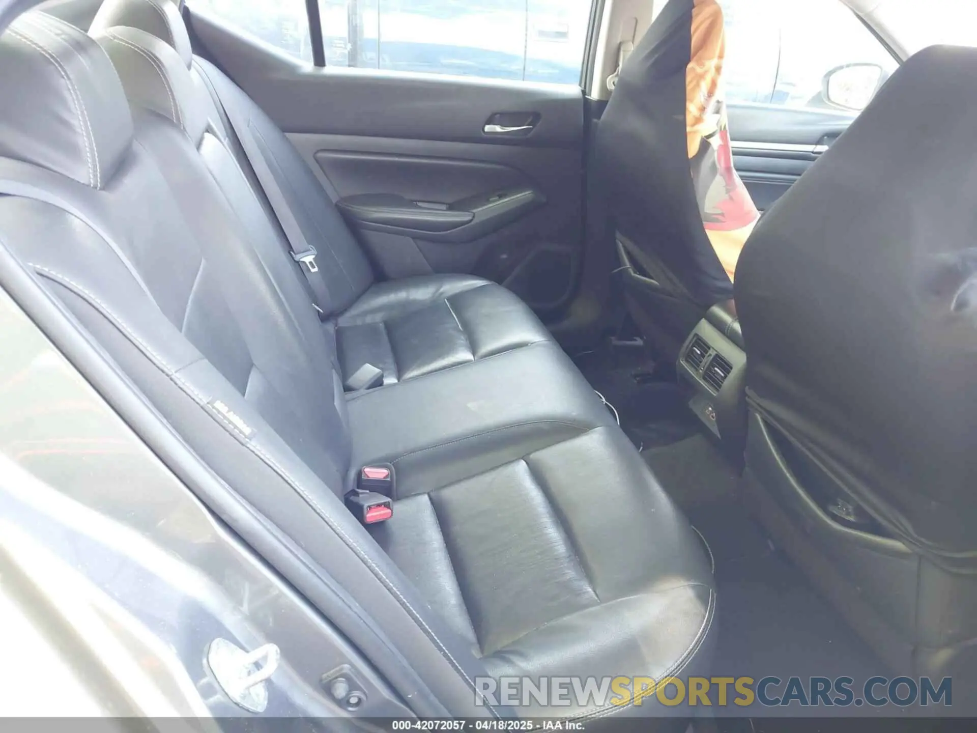 8 fotografías del automóvil dañado 1N4BL4EV9KC229456 NISSAN ALTIMA 2019