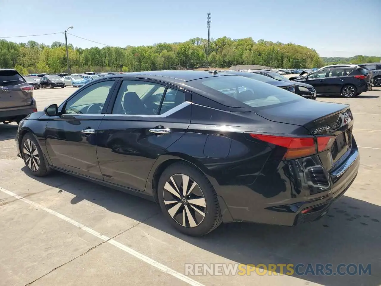 2 fotografías del automóvil dañado 1N4BL4EV9KC259430 NISSAN ALTIMA 2019