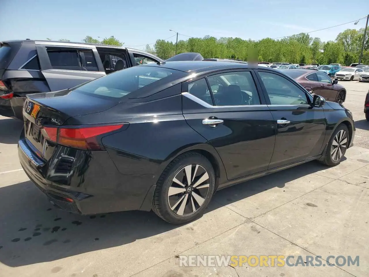 3 fotografías del automóvil dañado 1N4BL4EV9KC259430 NISSAN ALTIMA 2019