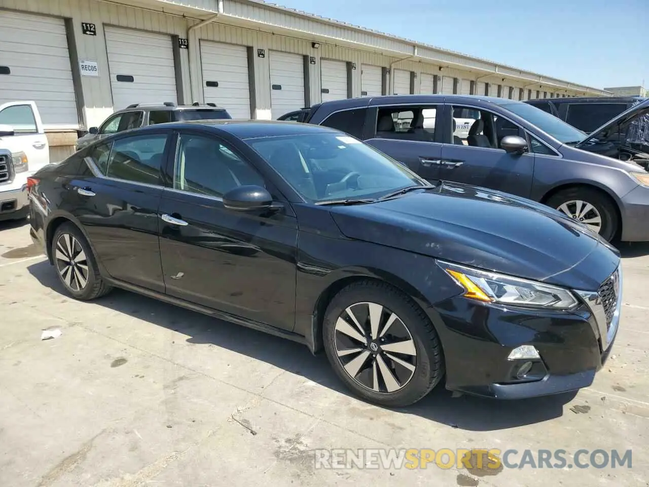 4 fotografías del automóvil dañado 1N4BL4EV9KC259430 NISSAN ALTIMA 2019