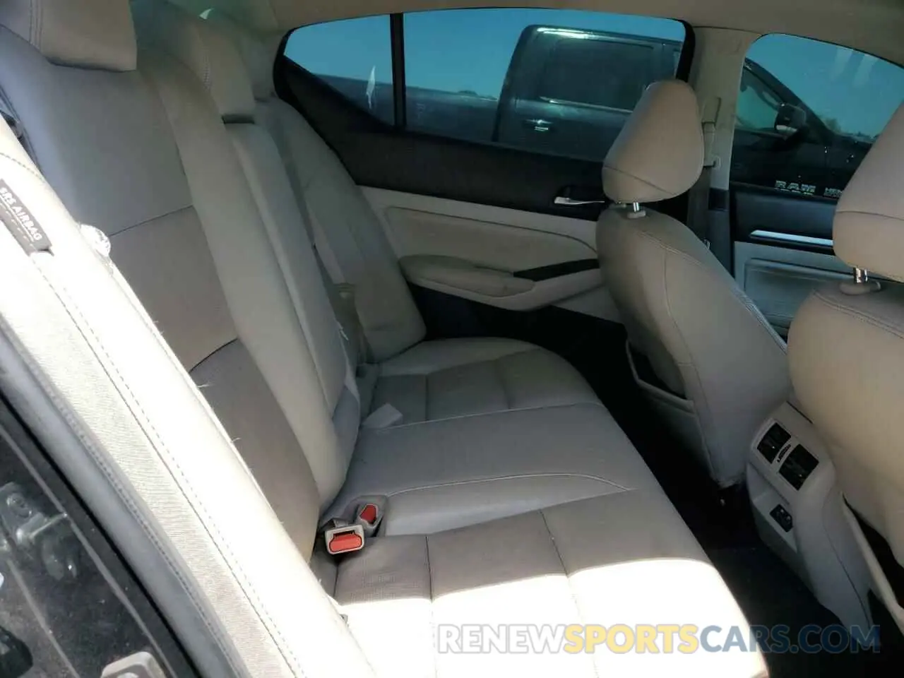 11 fotografías del automóvil dañado 1N4BL4EVXKC181465 NISSAN ALTIMA 2019