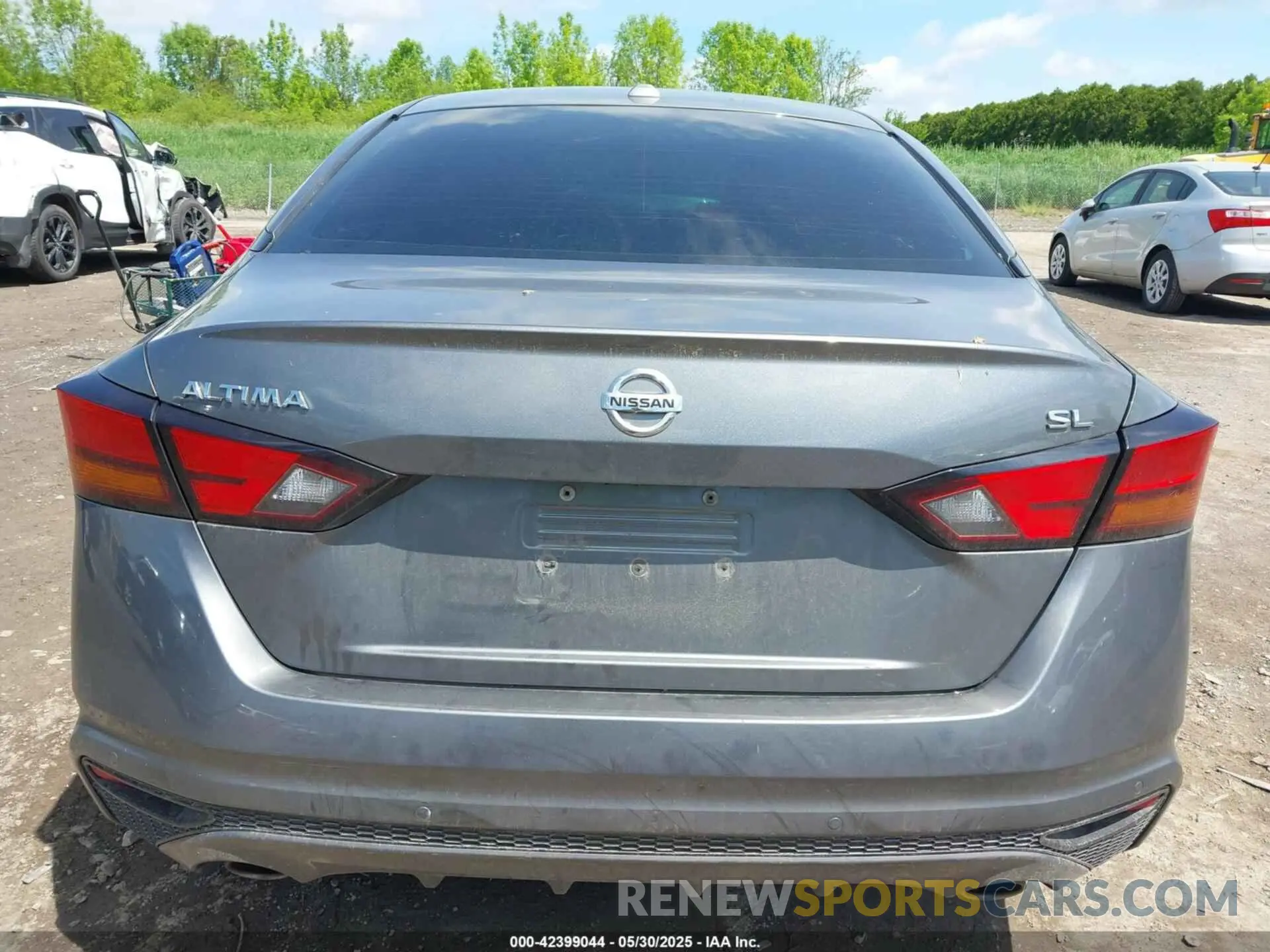17 fotografías del automóvil dañado 1N4BL4EVXKC183233 NISSAN ALTIMA 2019