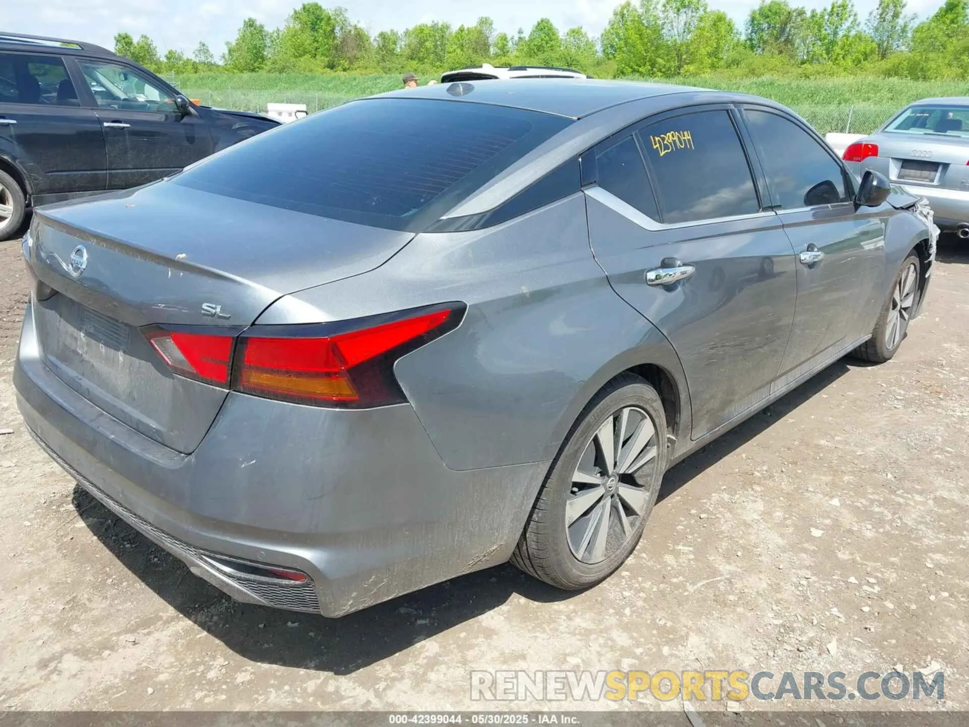 4 fotografías del automóvil dañado 1N4BL4EVXKC183233 NISSAN ALTIMA 2019