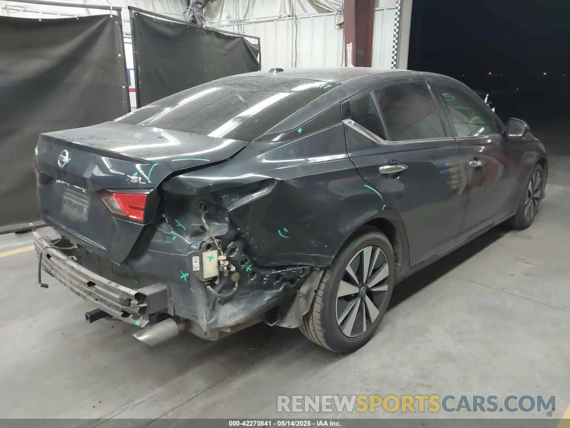 4 fotografías del automóvil dañado 1N4BL4EVXKC240546 NISSAN ALTIMA 2019