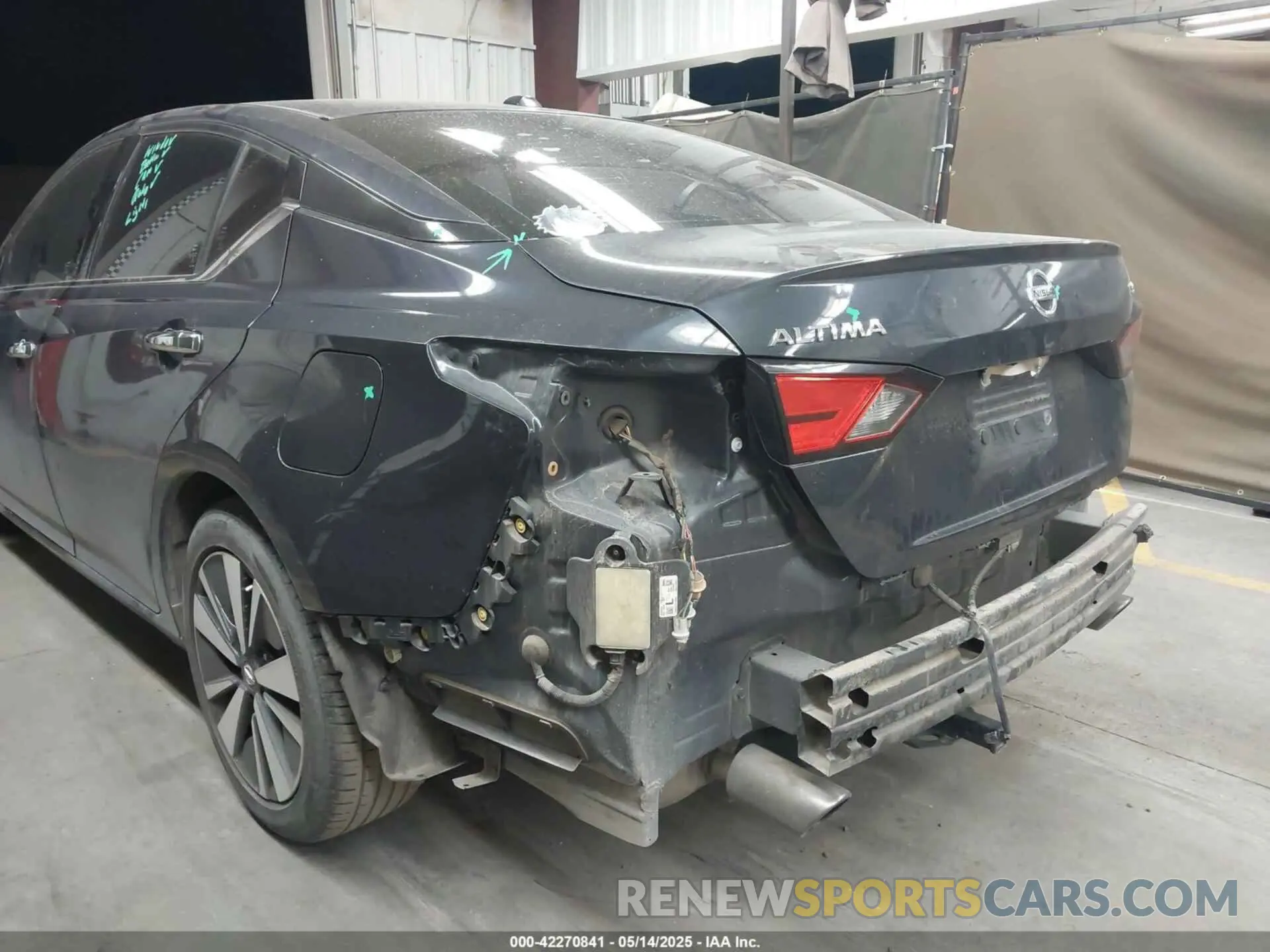 6 fotografías del automóvil dañado 1N4BL4EVXKC240546 NISSAN ALTIMA 2019