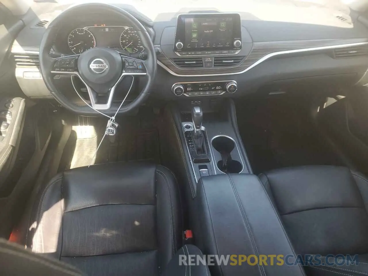 8 fotografías del automóvil dañado 1N4BL4EW6KC145376 NISSAN ALTIMA 2019