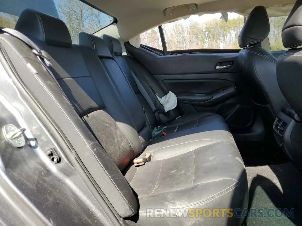 11 fotografías del automóvil dañado 1N4BL4FV0KC168772 NISSAN ALTIMA 2019