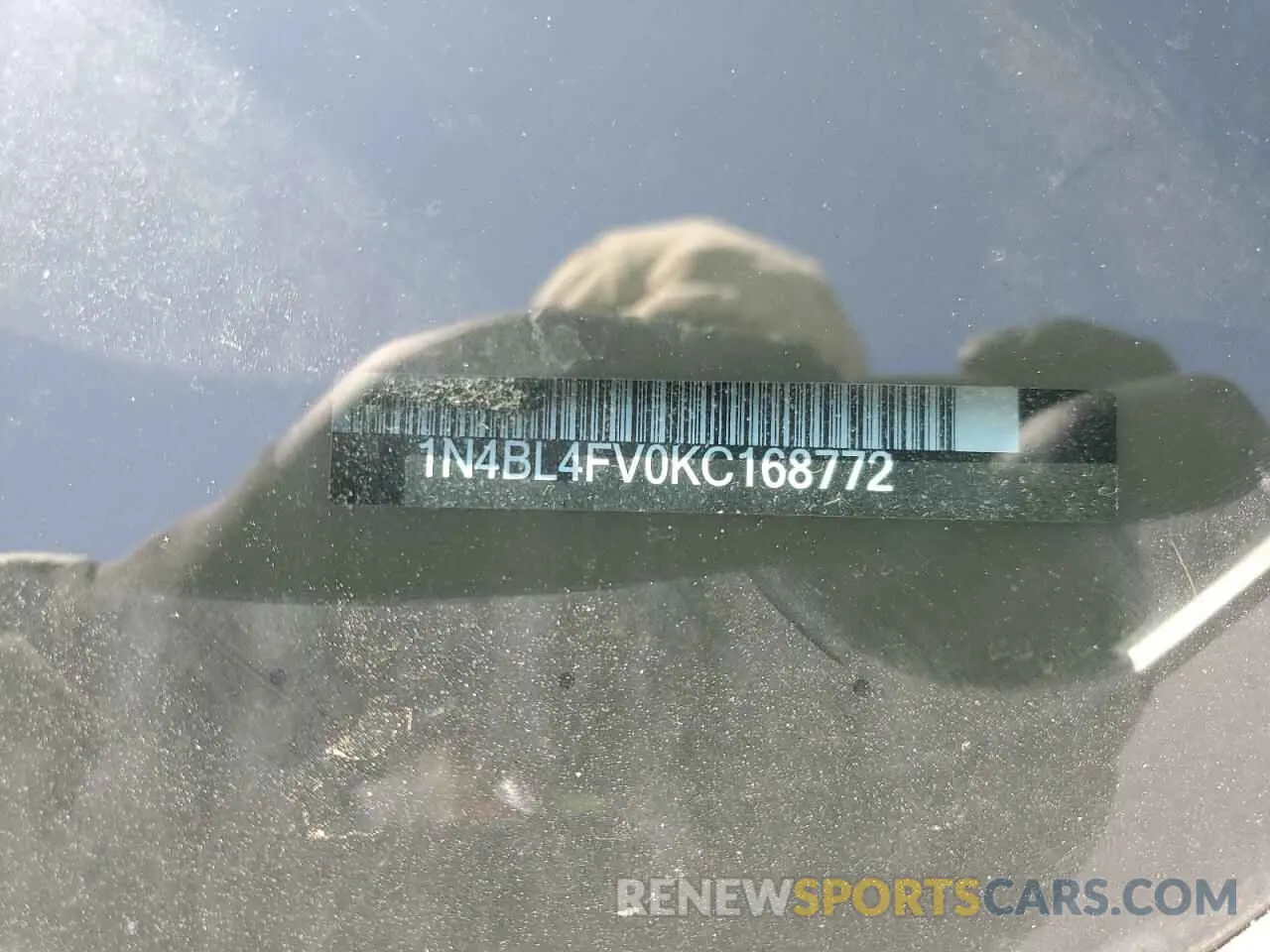 14 fotografías del automóvil dañado 1N4BL4FV0KC168772 NISSAN ALTIMA 2019