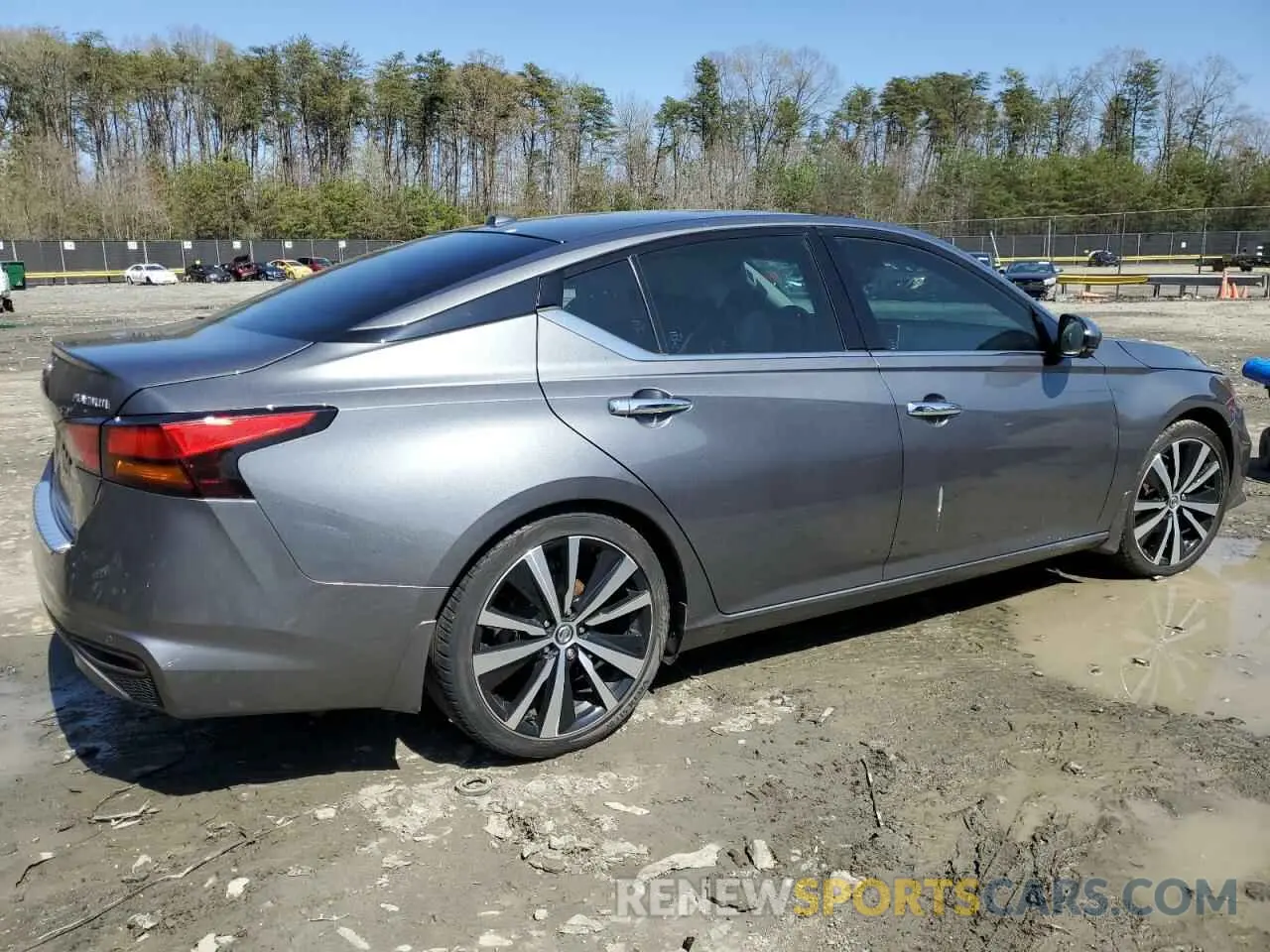 3 fotografías del automóvil dañado 1N4BL4FV0KC168772 NISSAN ALTIMA 2019
