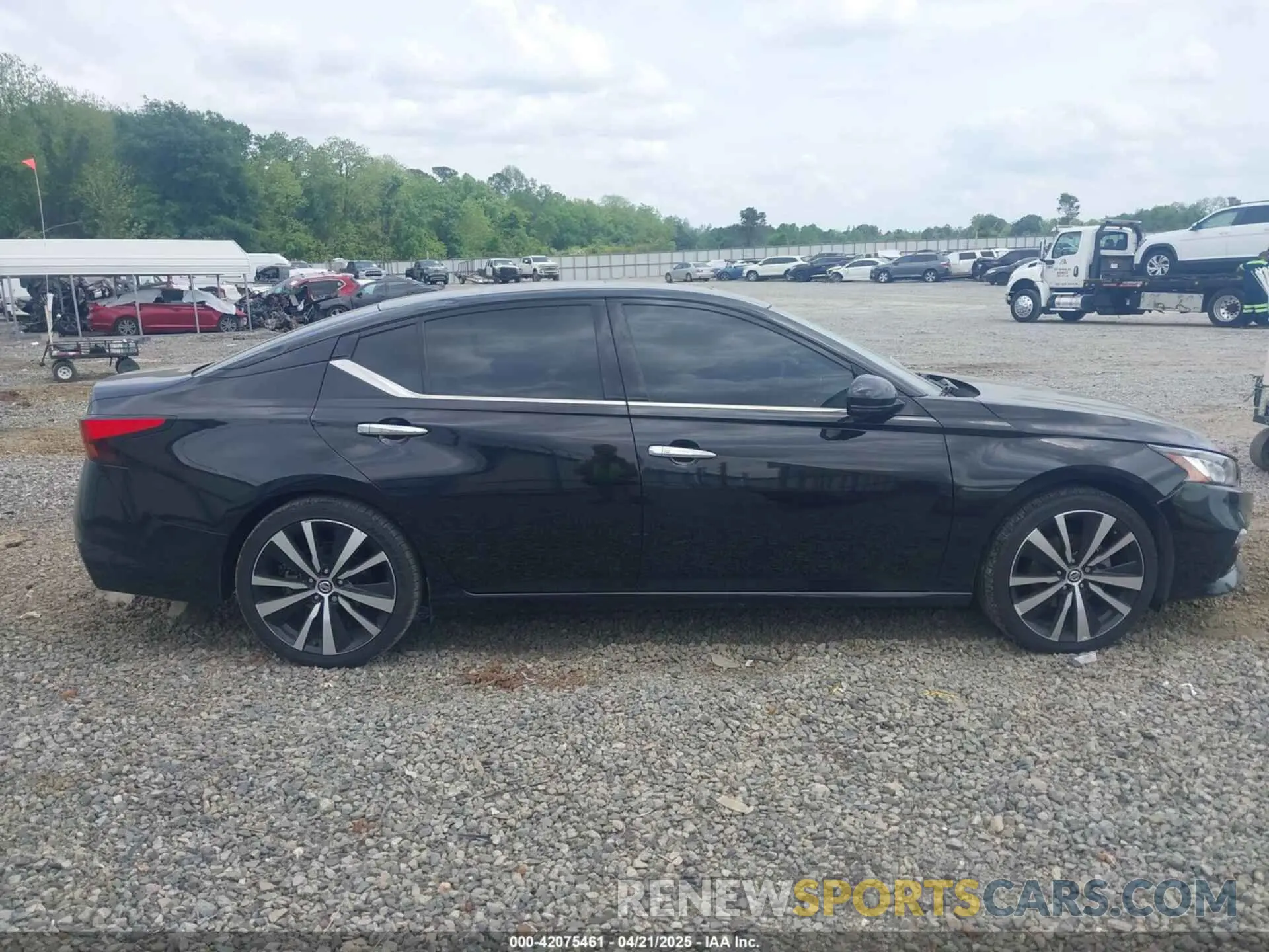 13 fotografías del automóvil dañado 1N4BL4FV6KC105773 NISSAN ALTIMA 2019