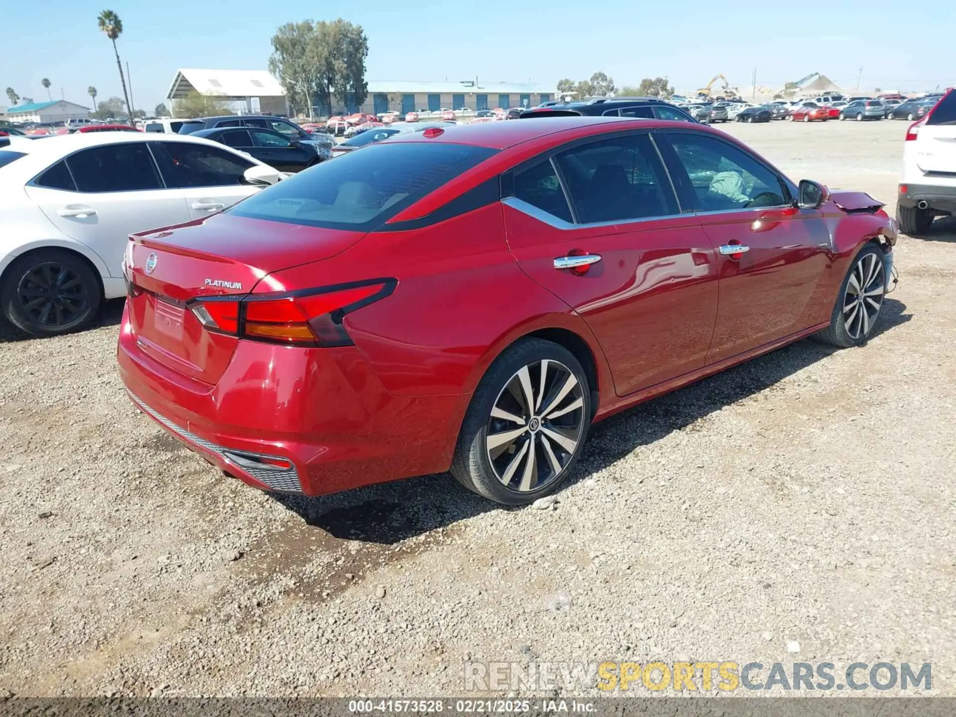 4 fotografías del automóvil dañado 1N4BL4FV7KC117575 NISSAN ALTIMA 2019