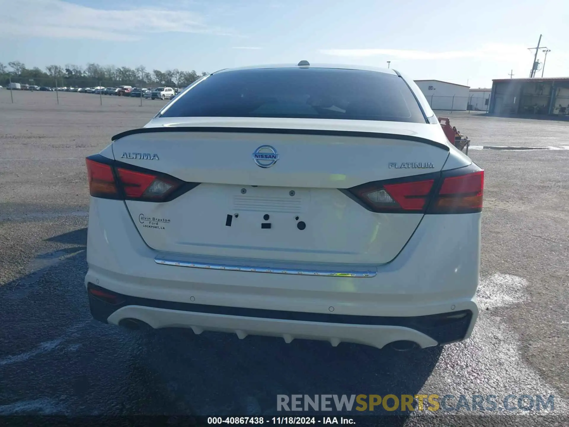 16 fotografías del automóvil dañado 1N4BL4FV7KC219605 NISSAN ALTIMA 2019